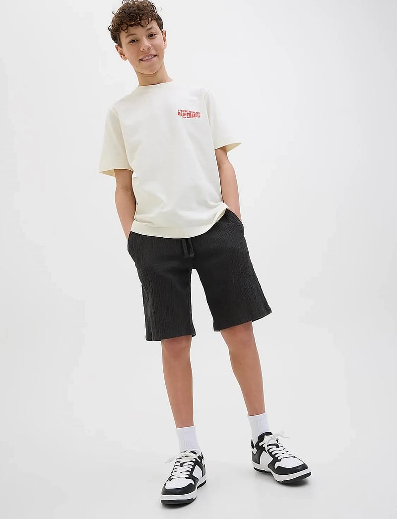 Jack & Jones - JPSTJAIDEN JJCRINKLE JOGGER SHORT JNR - black - 0