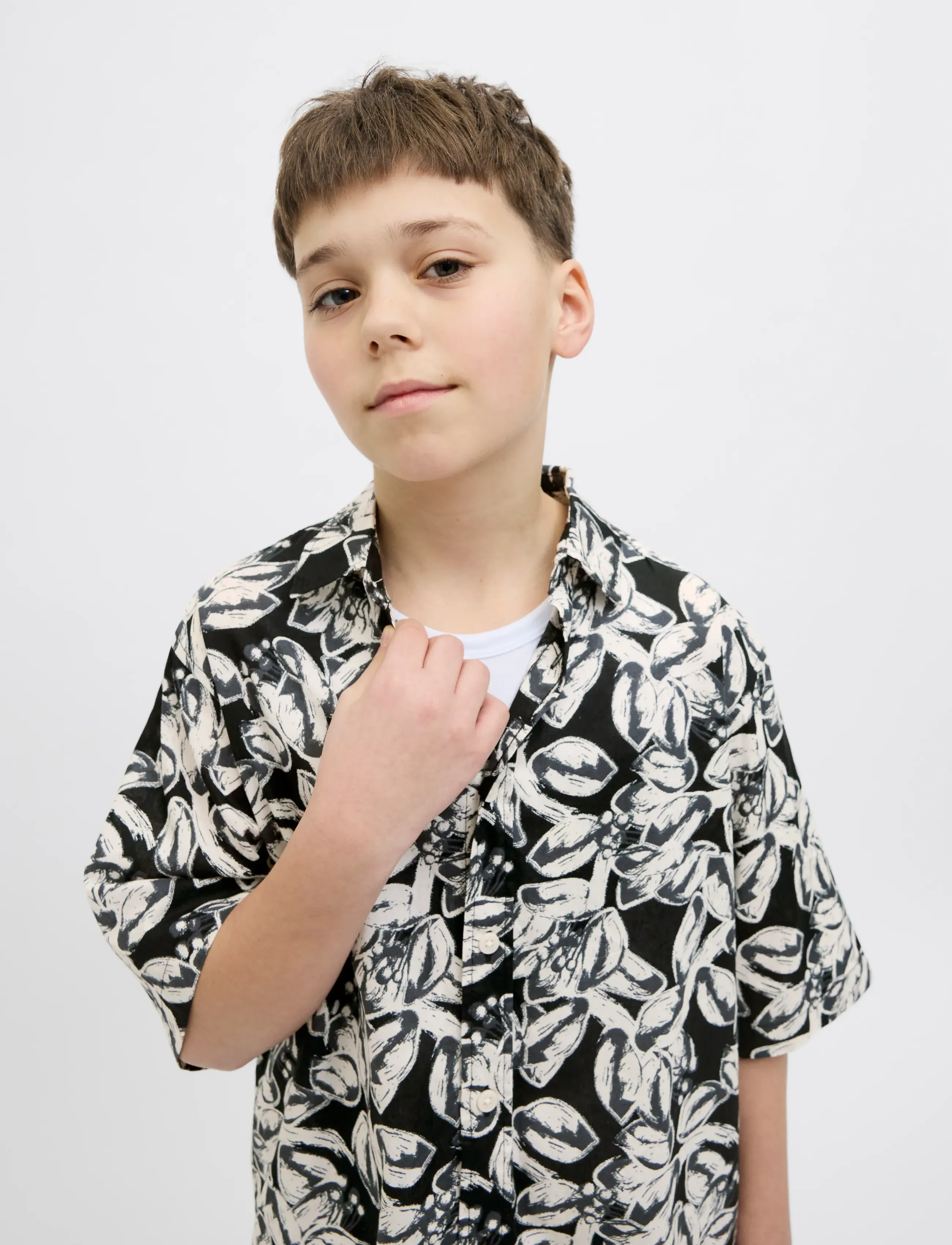 Jack & Jones - JORJOSHUA SPLIT AOP SHIRT SS JNR - kurzärmlige hemden - black - 5