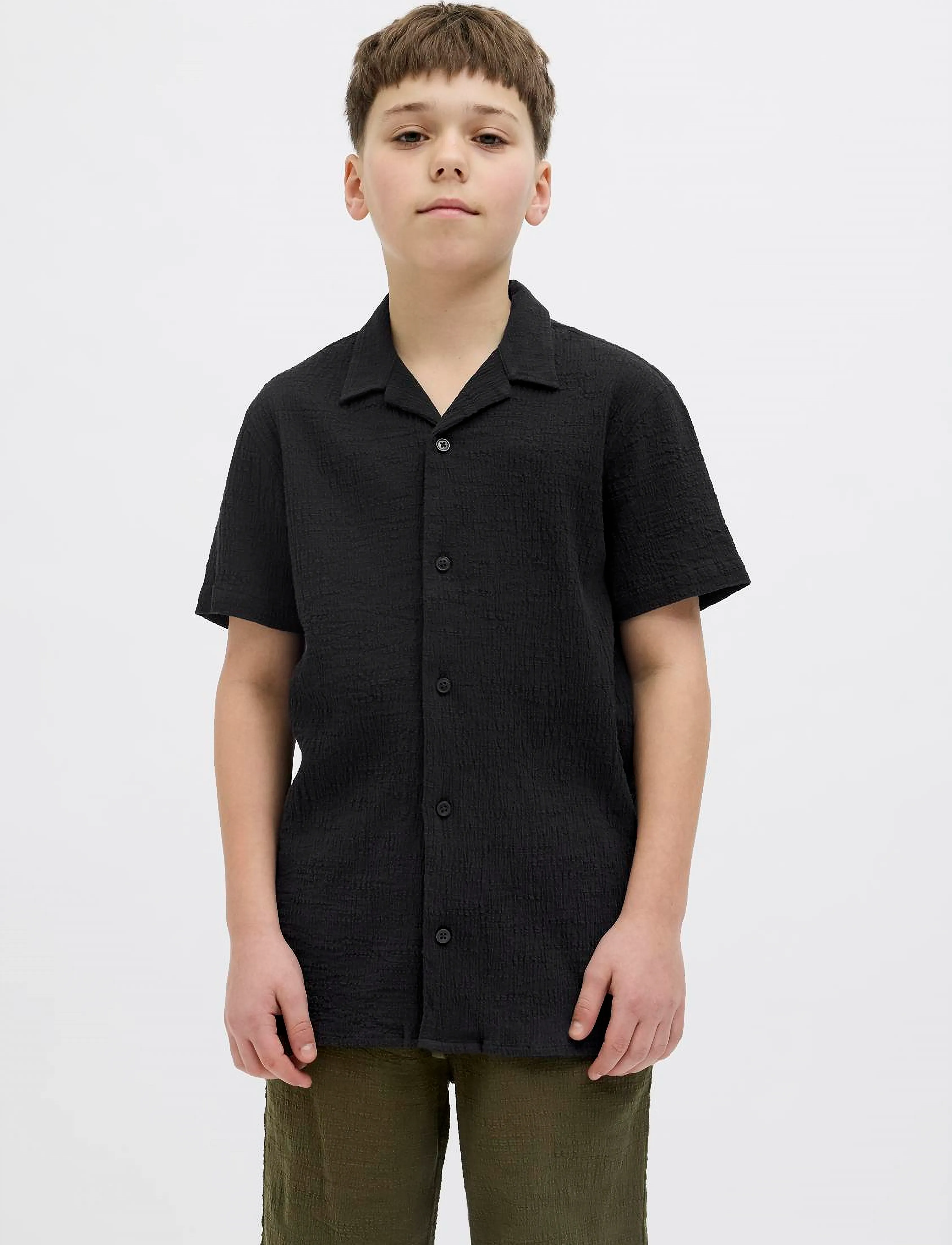 Jack & Jones JORLUKE CRINKLE SHIRT SS JNR - Lühikeste varrukatega särgid - BLACK / black