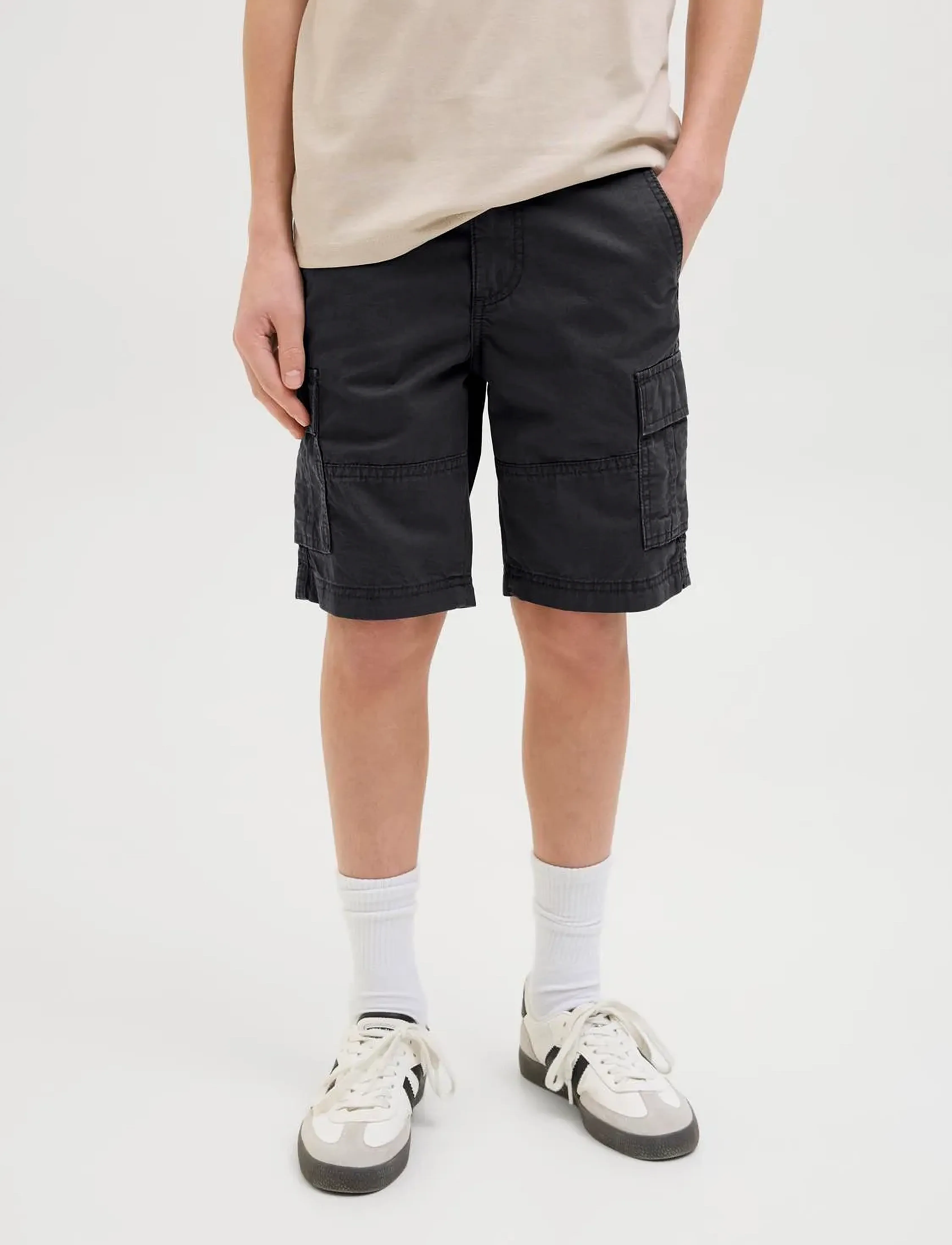 Jack & Jones - JPSTCOLE JJMATEO CARGO SHORT JNR - black - 2