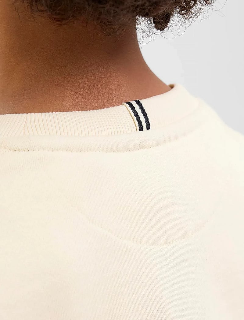 Jack & Jones - JORFREDERIKSBERG SWEAT C.NECK NOOS JNR - dressipluusid - antique white - 4