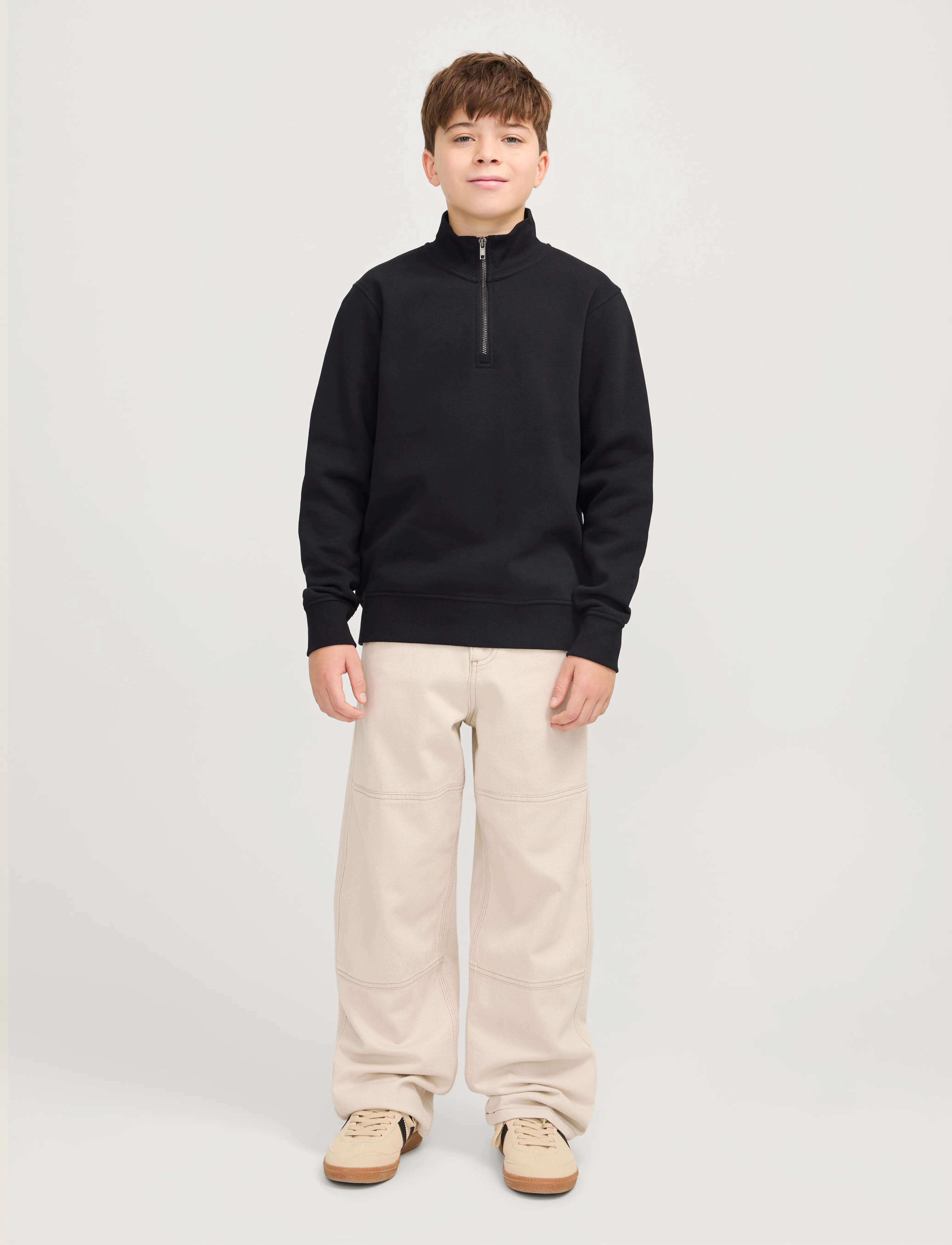 Jack & Jones - JJEBRADLEY SWEAT HALF ZIP NOOS JNR - bluzy - black - 0