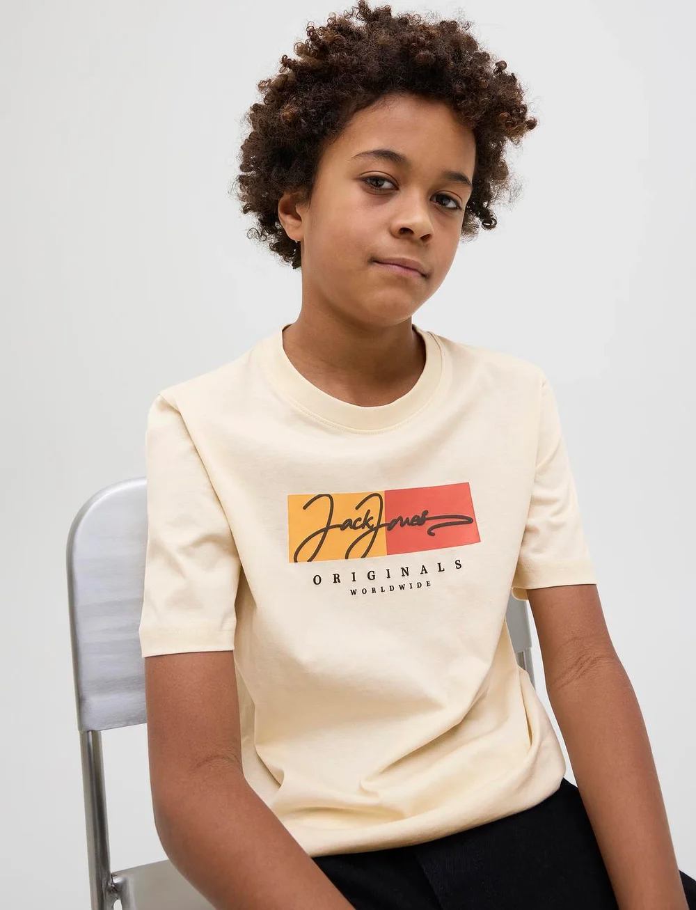 Jack & Jones - JORFREDERIKSBERG BOXSCRIPT TEE SS SN JNR - kurzärmelige - antique white - 2