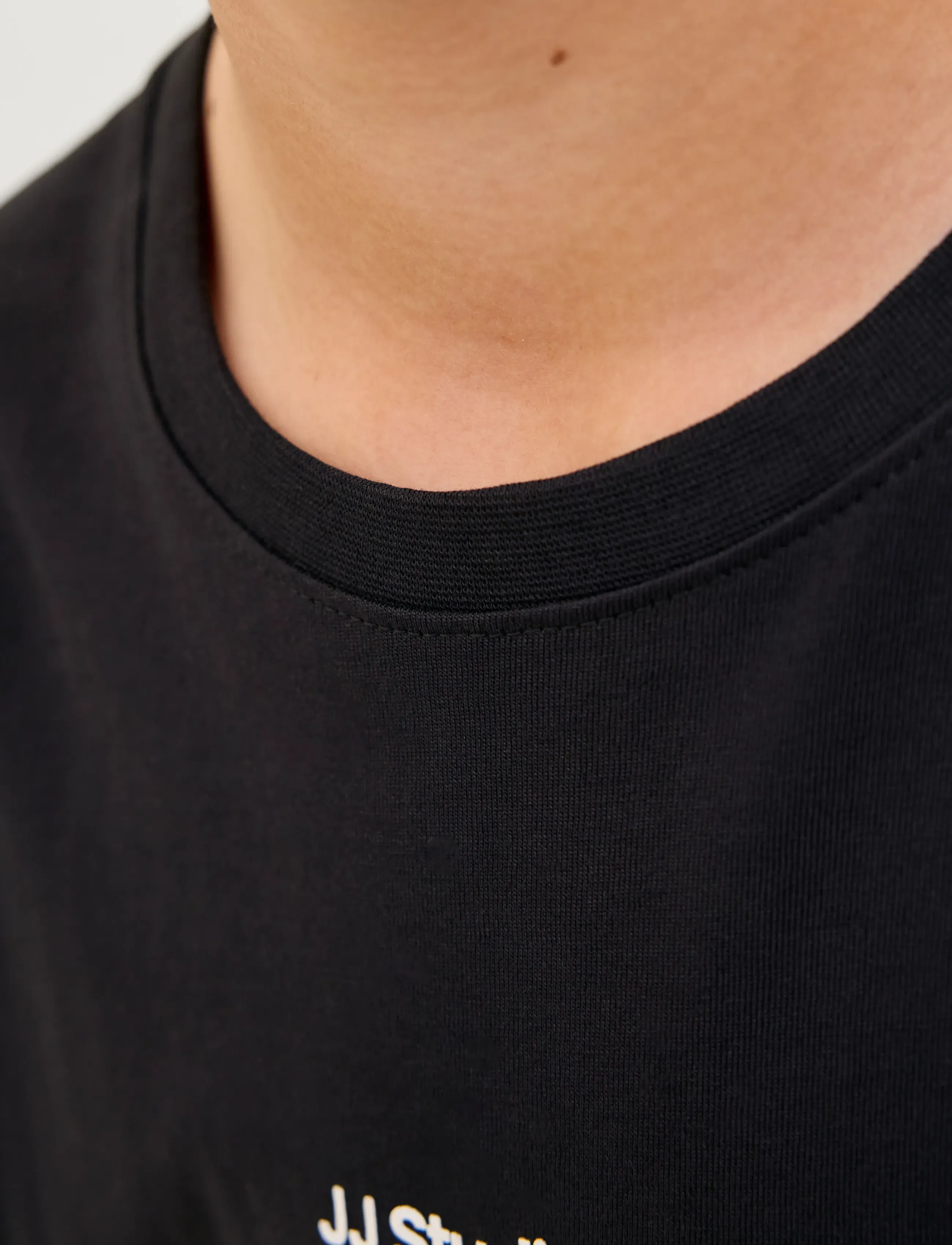 Jack & Jones - JJESOHO TEE SS CREW NECK NOOS JNR - stutterma bolir - black - 4