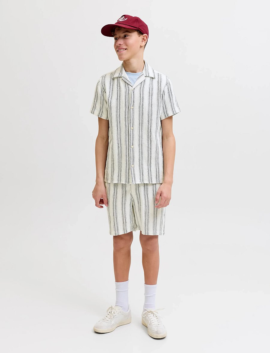 Jack & Jones - JJECOBA STRIPE RESORT SHIRT SS SN JNR - kurzärmlige hemden - cloud dancer - 3