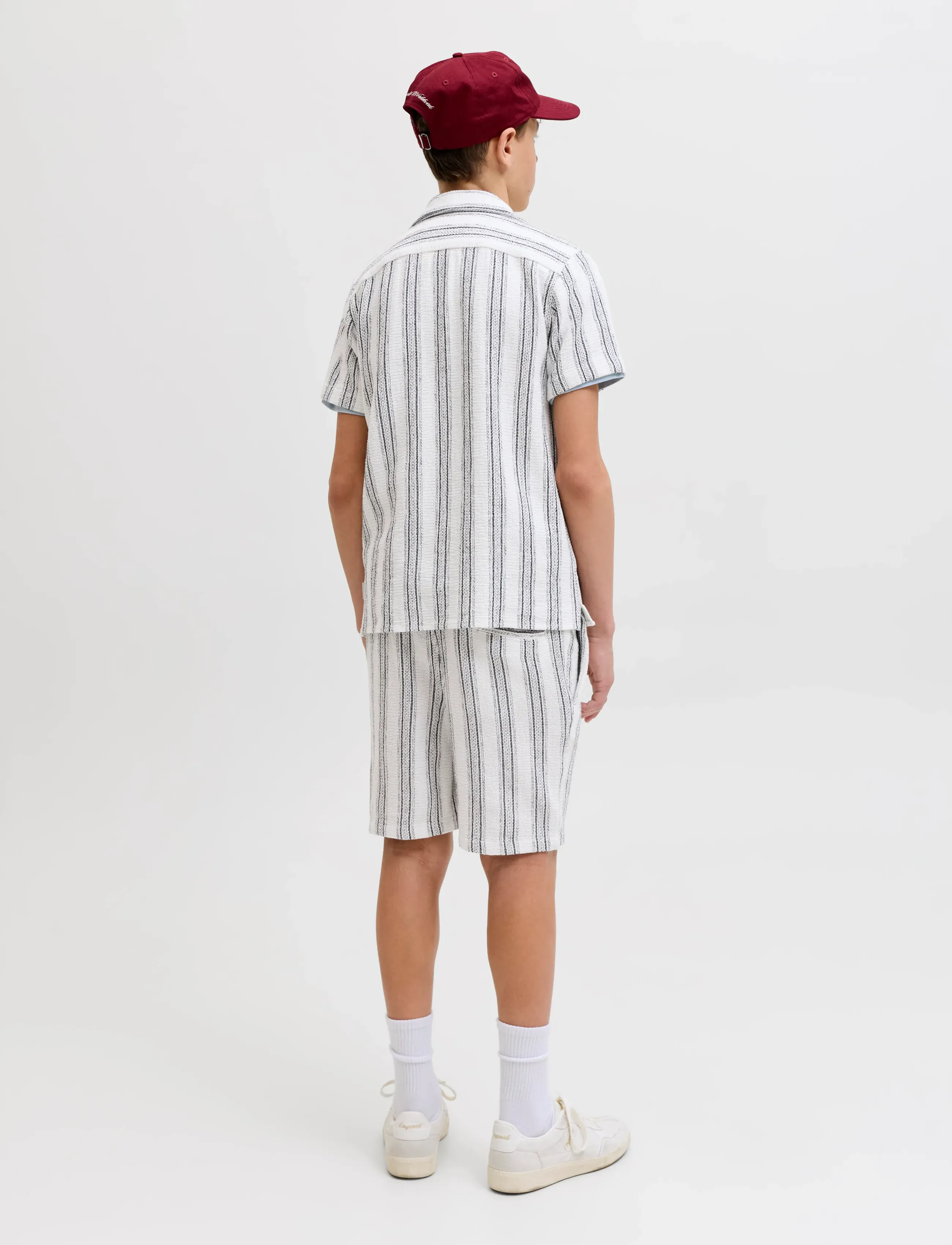 Jack & Jones - JPSTJAIDEN COBA STRIPE JOG SHORT JNR SN - casual shorts - cloud dancer - 3