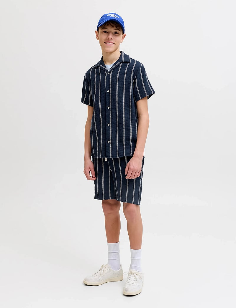 Jack & Jones - JPSTJAIDEN COBA STRIPE JOG SHORT JNR SN - lühikesed vabaajapüksid - sky captain - 4