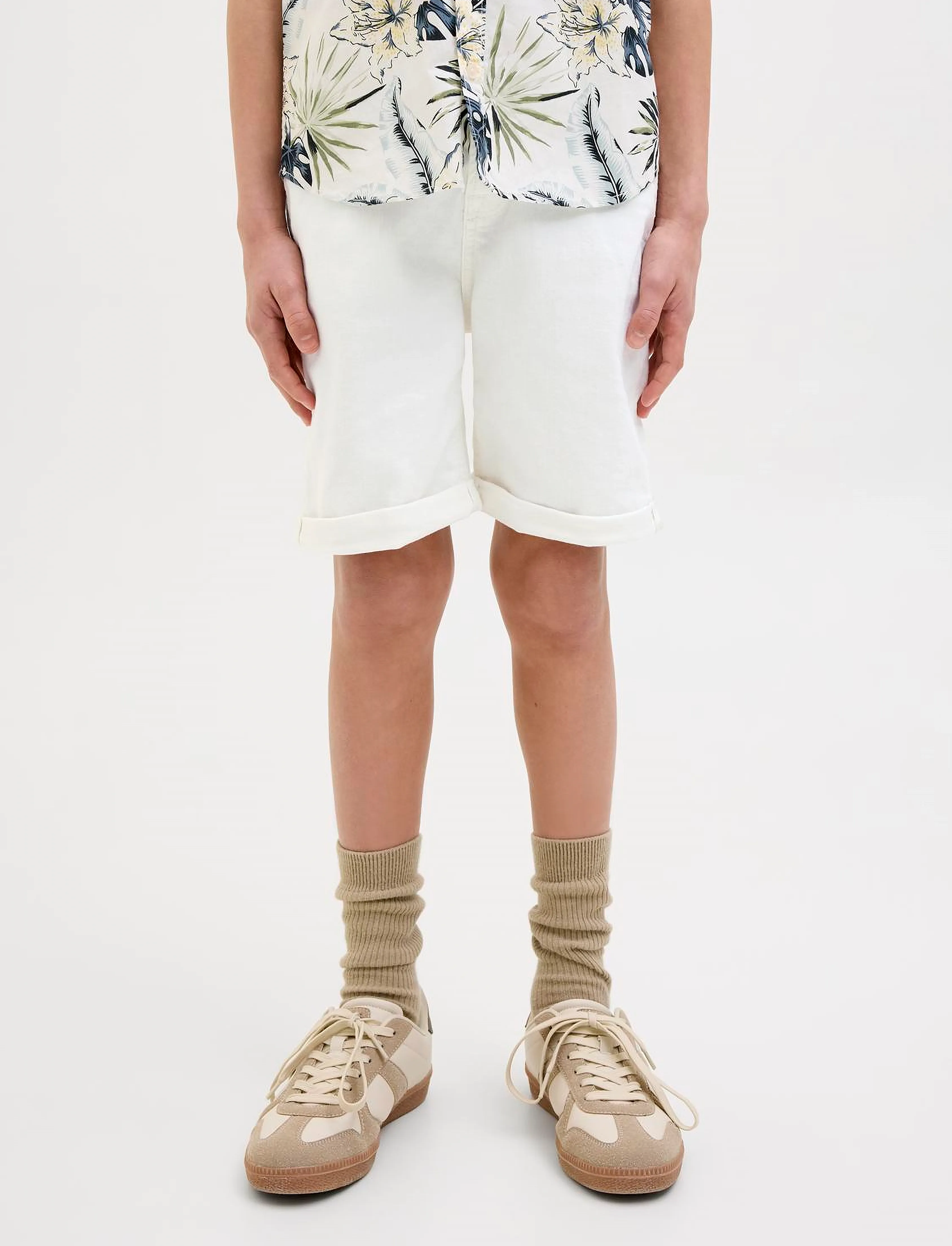 Jack & Jones JJIRICK JJORIGINAL SHORTS SQ 912 JNR - Shorts - WHITE DENIM / white