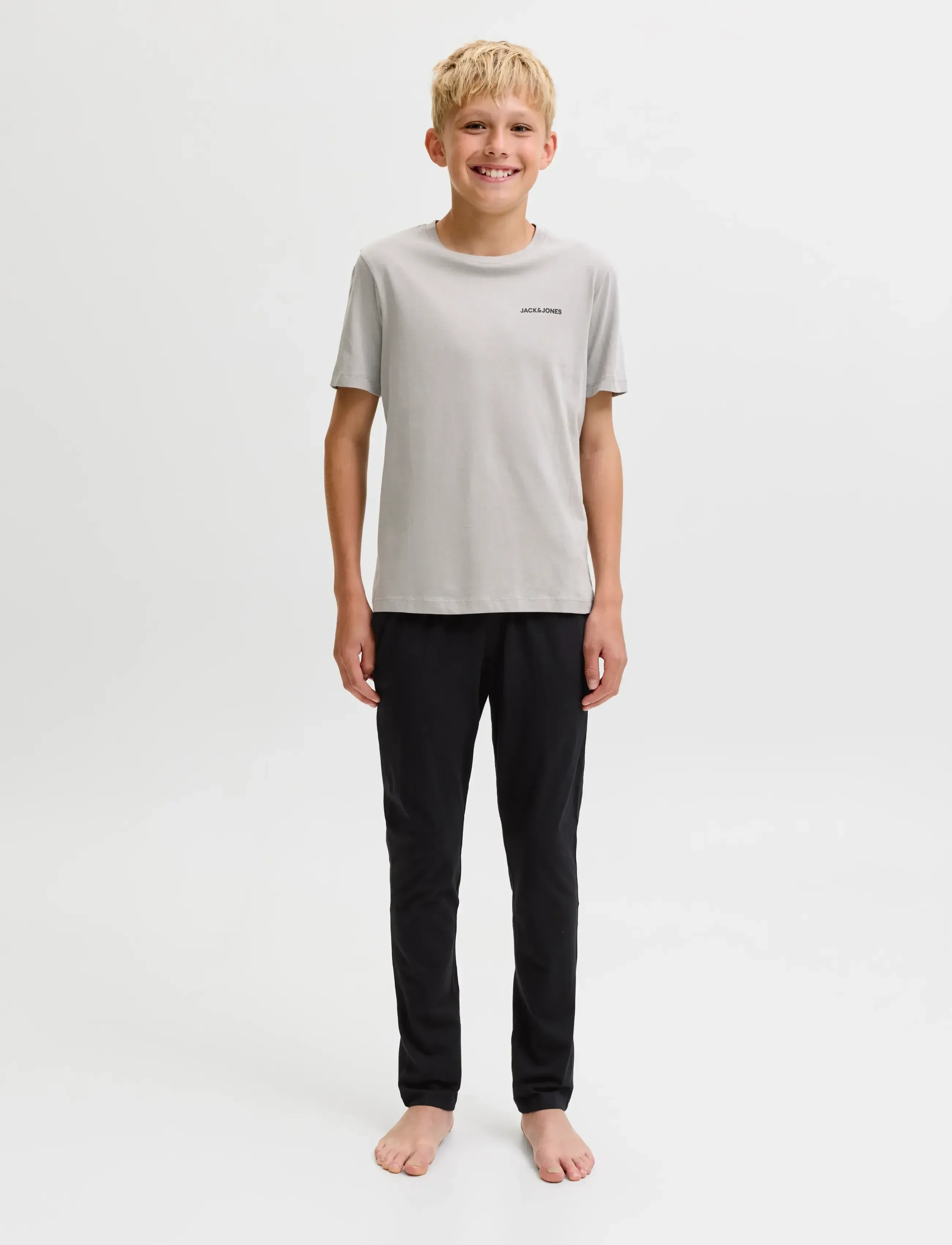 Jack & Jones - JACEVEREST SS TEE AND PANTS SET W JNR - drizzle - 3