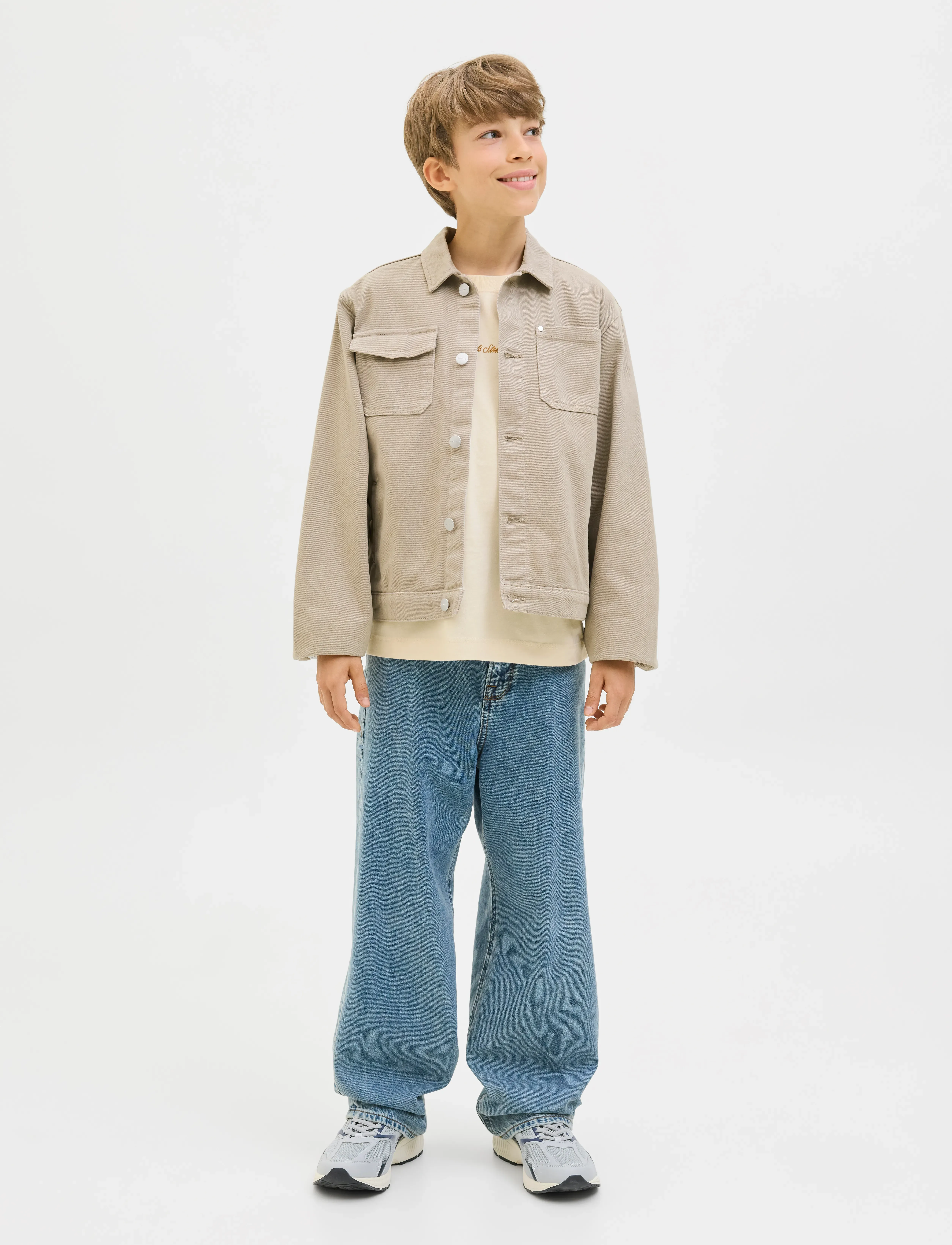 Jack & Jones - JORNORREBRO EMB TEE SS CN NOOS JNR - kortærmede t-shirts - antique white - 5