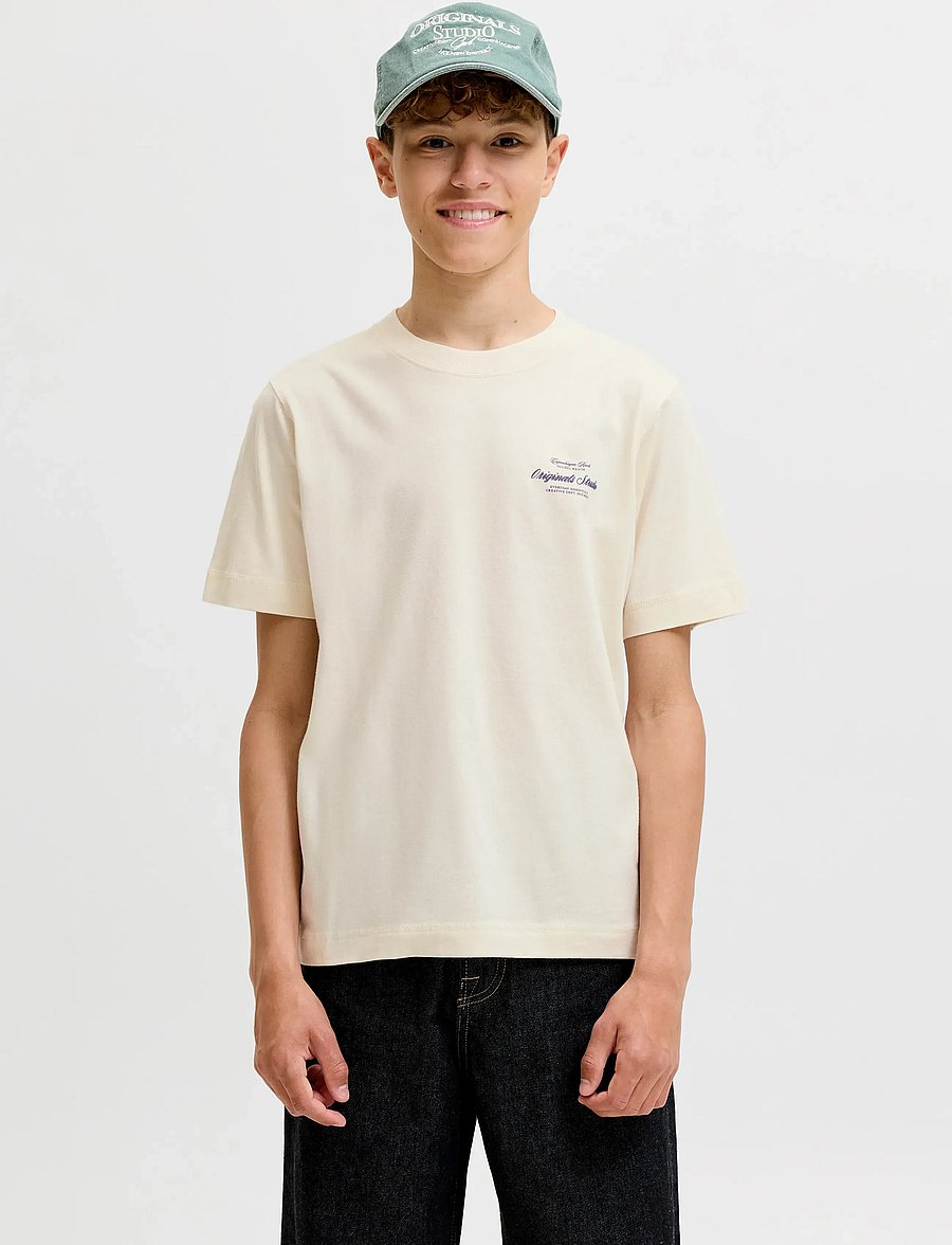 Jack & Jones - JORNORREBRO TYPO TEE SS CREW NECK SN JNR - kortærmede t-shirts - antique white - 0
