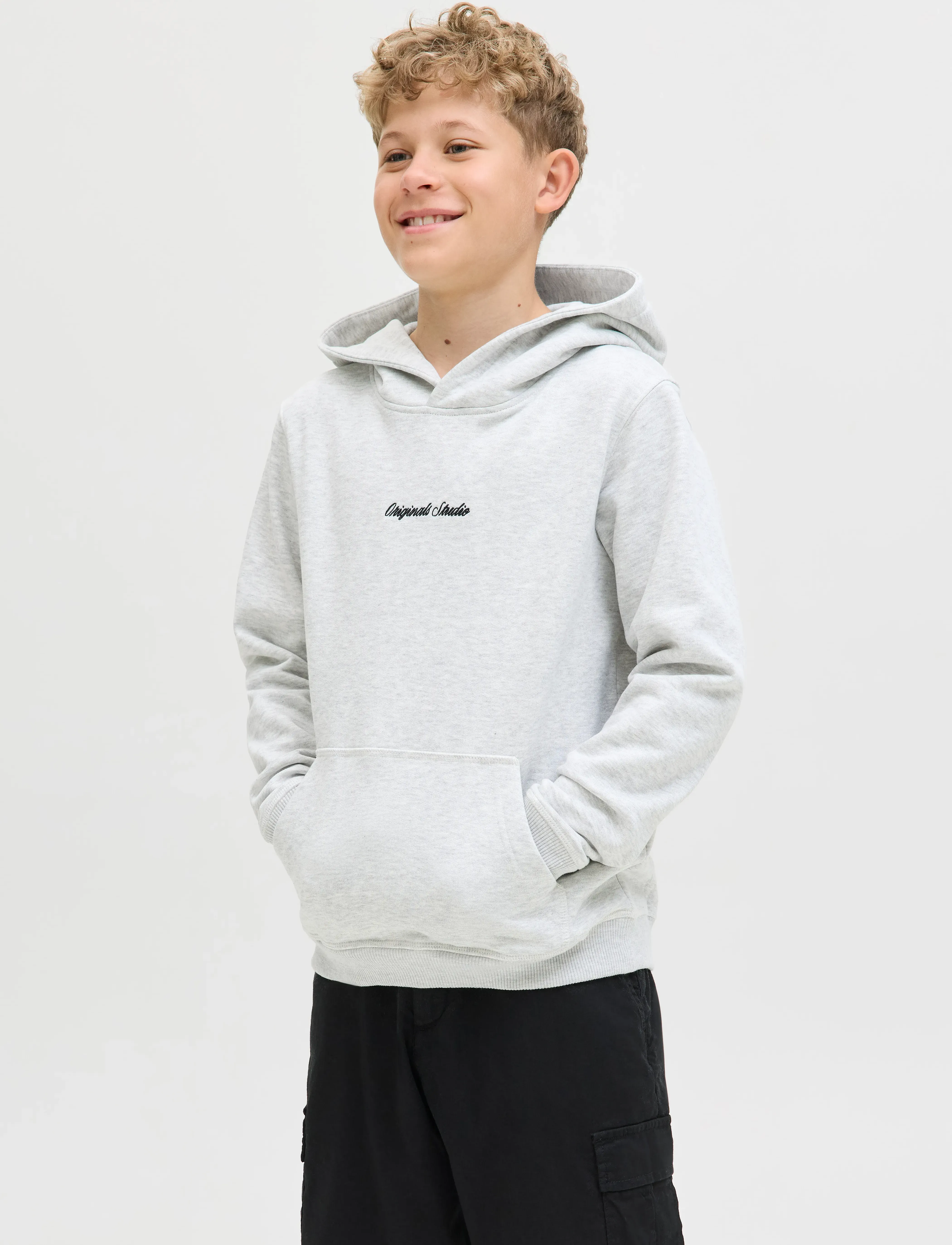 Jack & Jones JORNORREBRO EMB SWEAT HOOD NOOS JNR - Sweatshirts & Hættetrøjer - WHITE MELANGE / grey