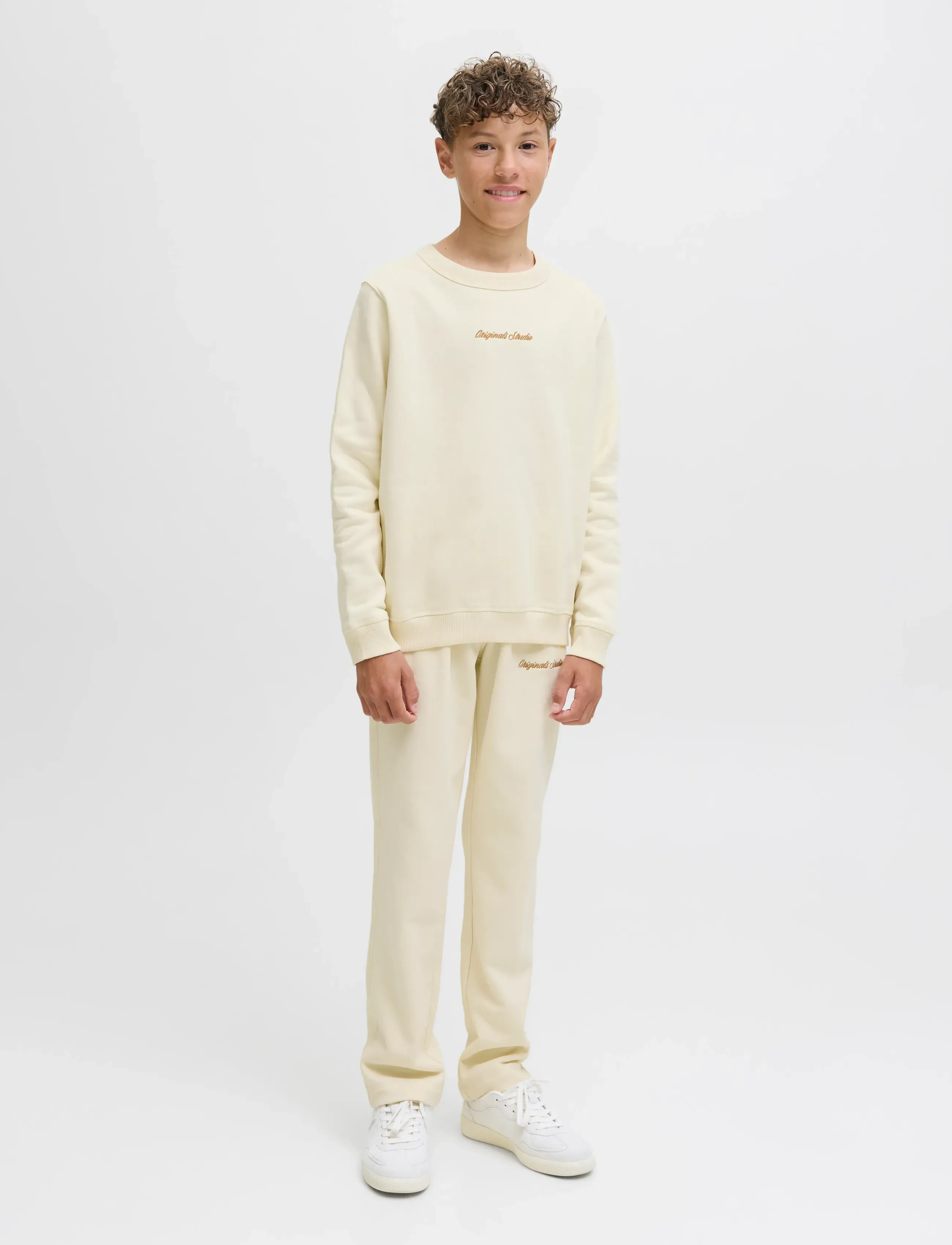 Jack & Jones - JORNORREBRO EMB SWEAT CREW NOOS JNR - sweatshirts - antique white - 3