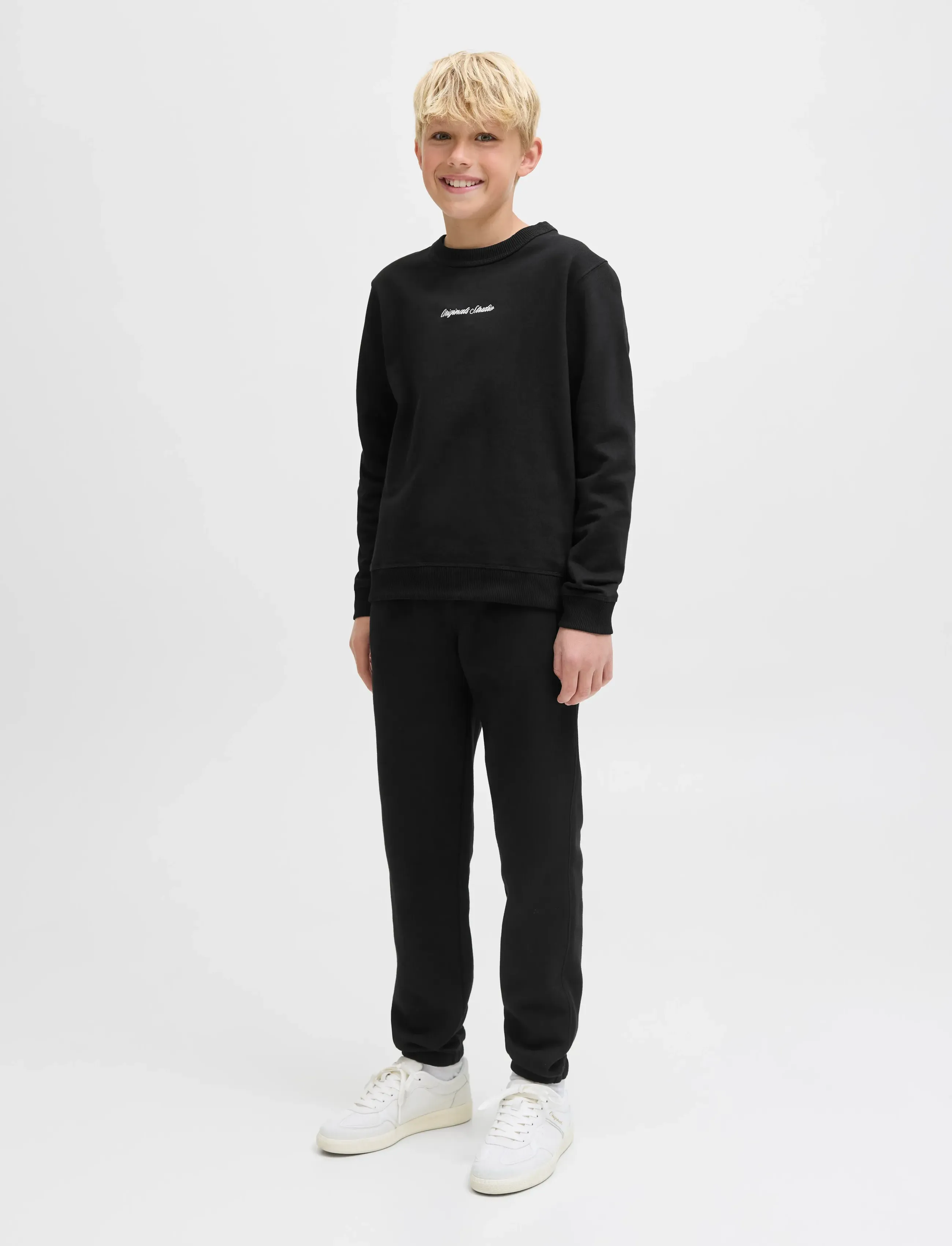 Jack & Jones - JORNORREBRO EMB SWEAT CREW NOOS JNR - džemperiai - black - 3