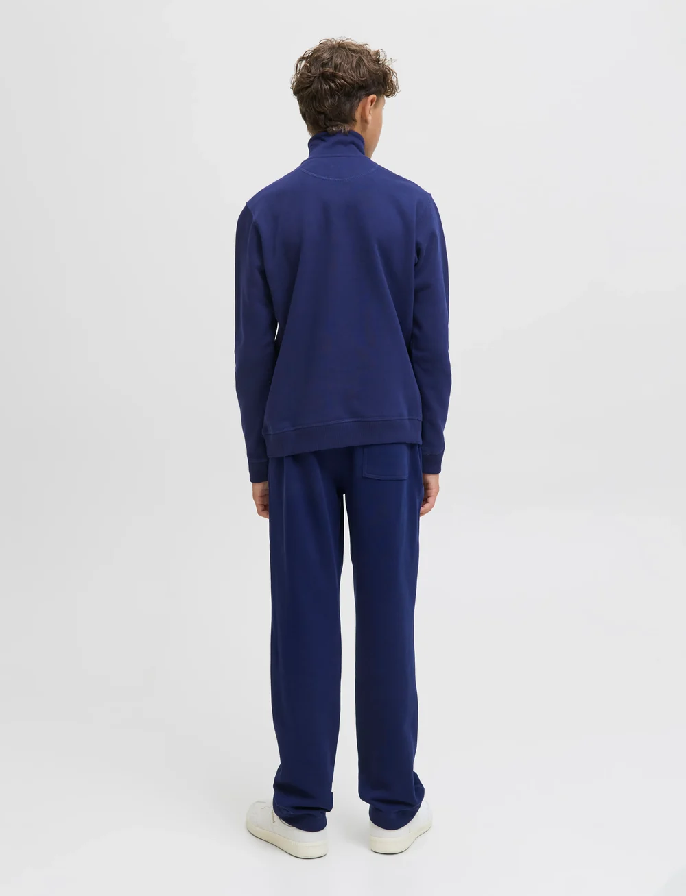 Jack & Jones - JORNORREBRO EMB SWEAT HIGH NECK JNR - sweatshirts - ocean cavern - 2