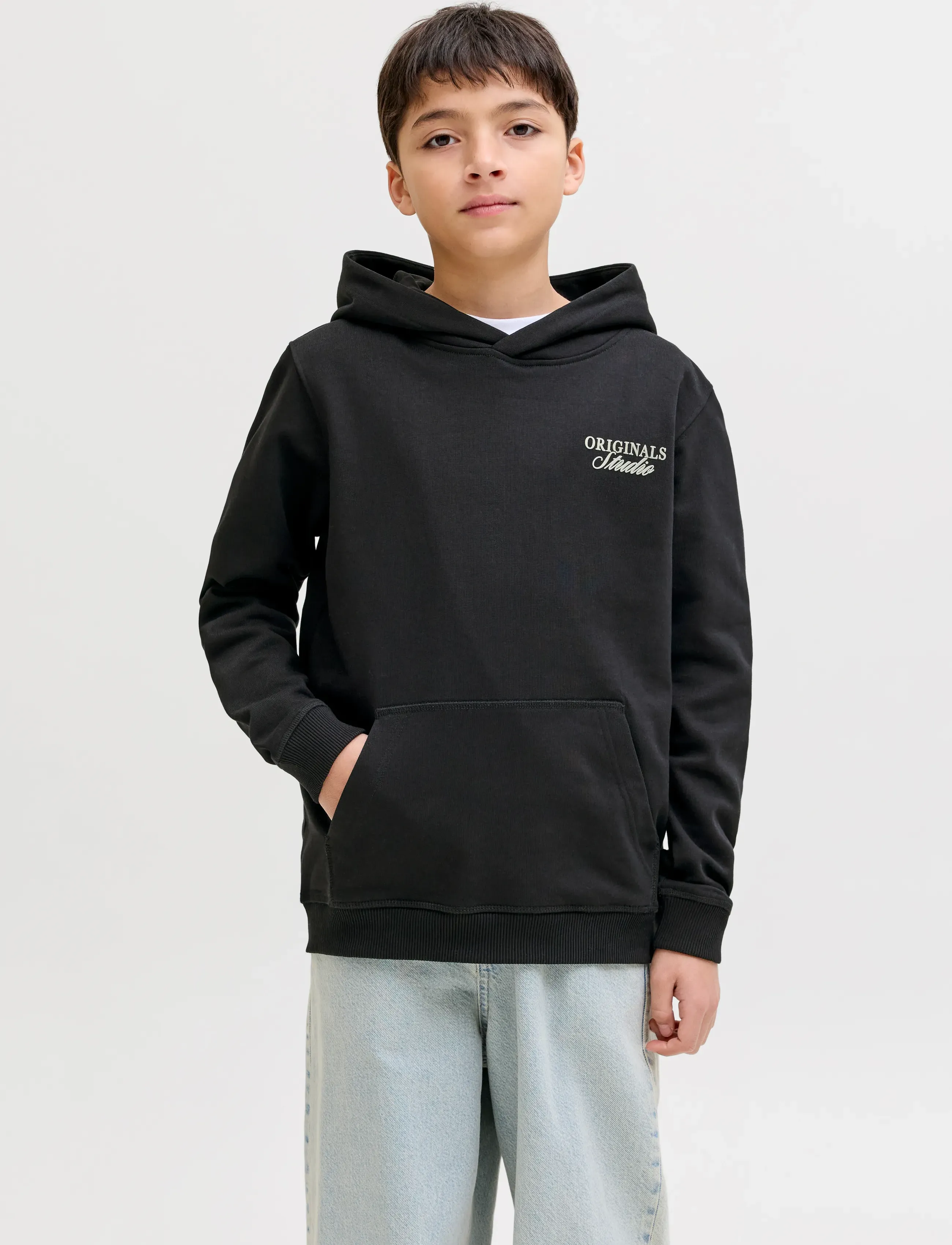 Jack & Jones Jornorrebro Typo Back Sweat Hood Sn Jnr, 140, Black, Sweatshirts & Hættetrøjer > Hættetrøjer, Børn