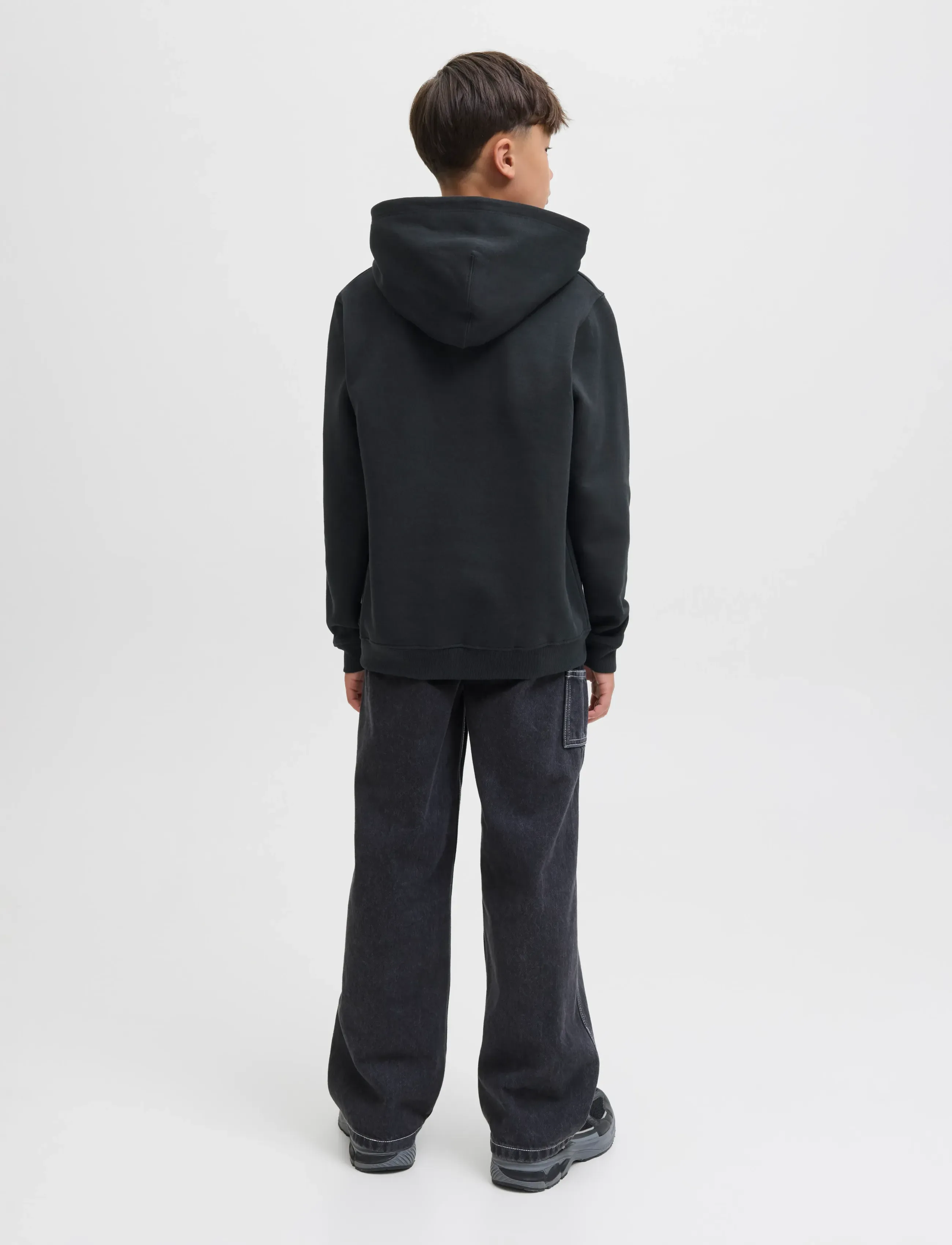 Jack & Jones - JORINWOOD BLOCK BRANDING SWEAT NOOS JNR - sweatshirts - black - 2