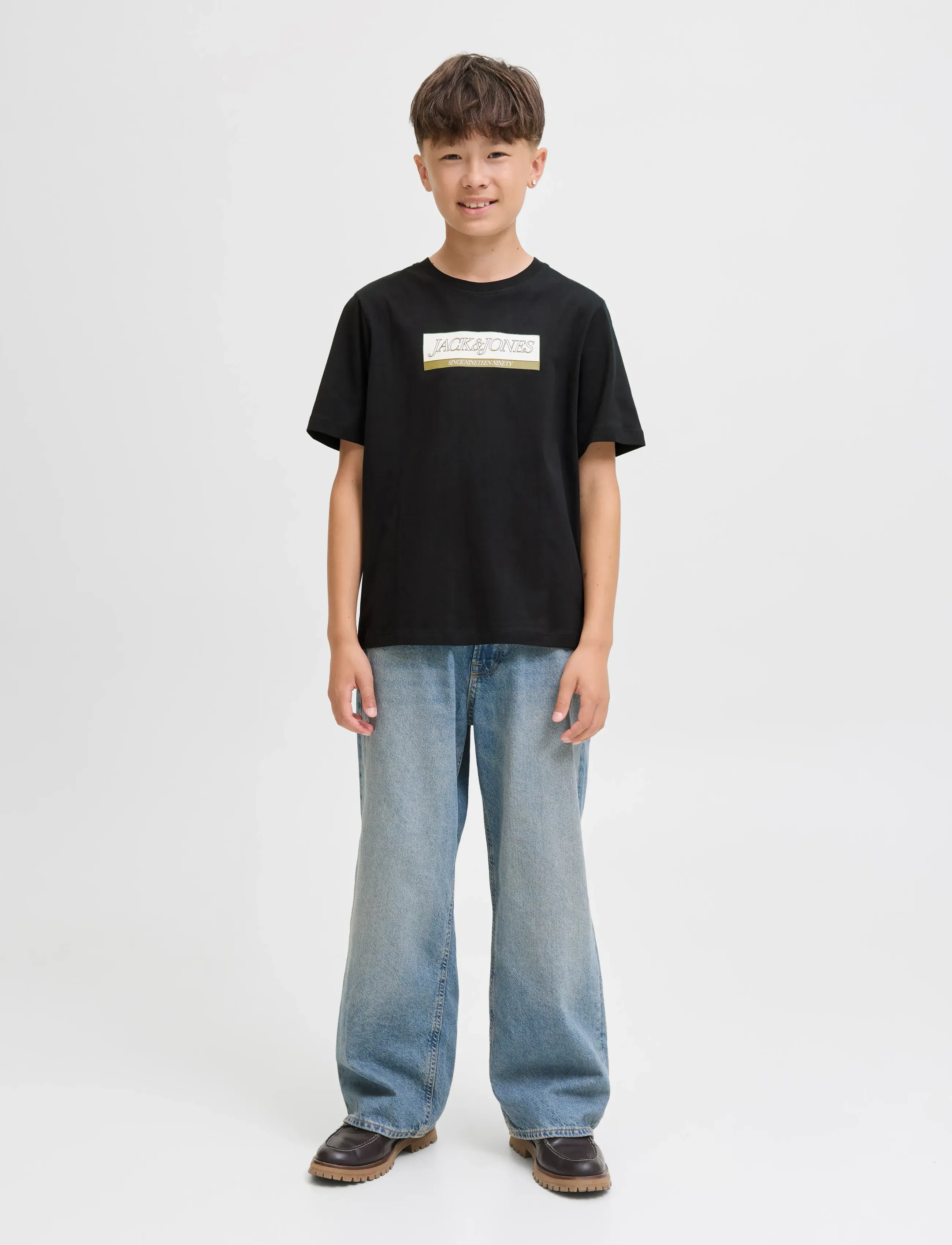 Jack & Jones - JORINWOOD BLOCK BRAND TEE SS CN NOOS JNR - kurzärmelige - black - 3