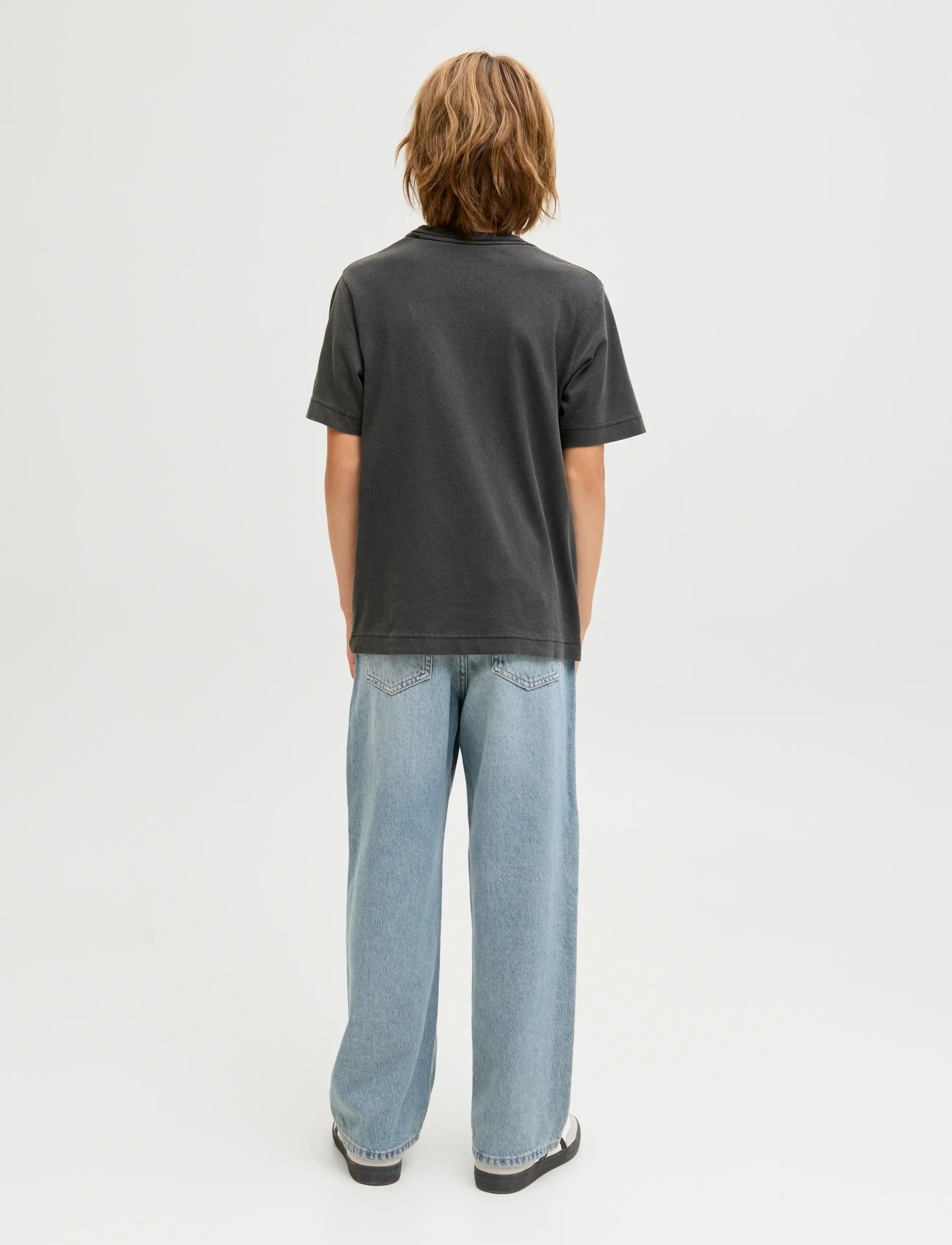 Jack & Jones - JORINWOOD WASH TEE SS CREW NECK JNR - lühikeste varrukatega t-särgid - black - 3