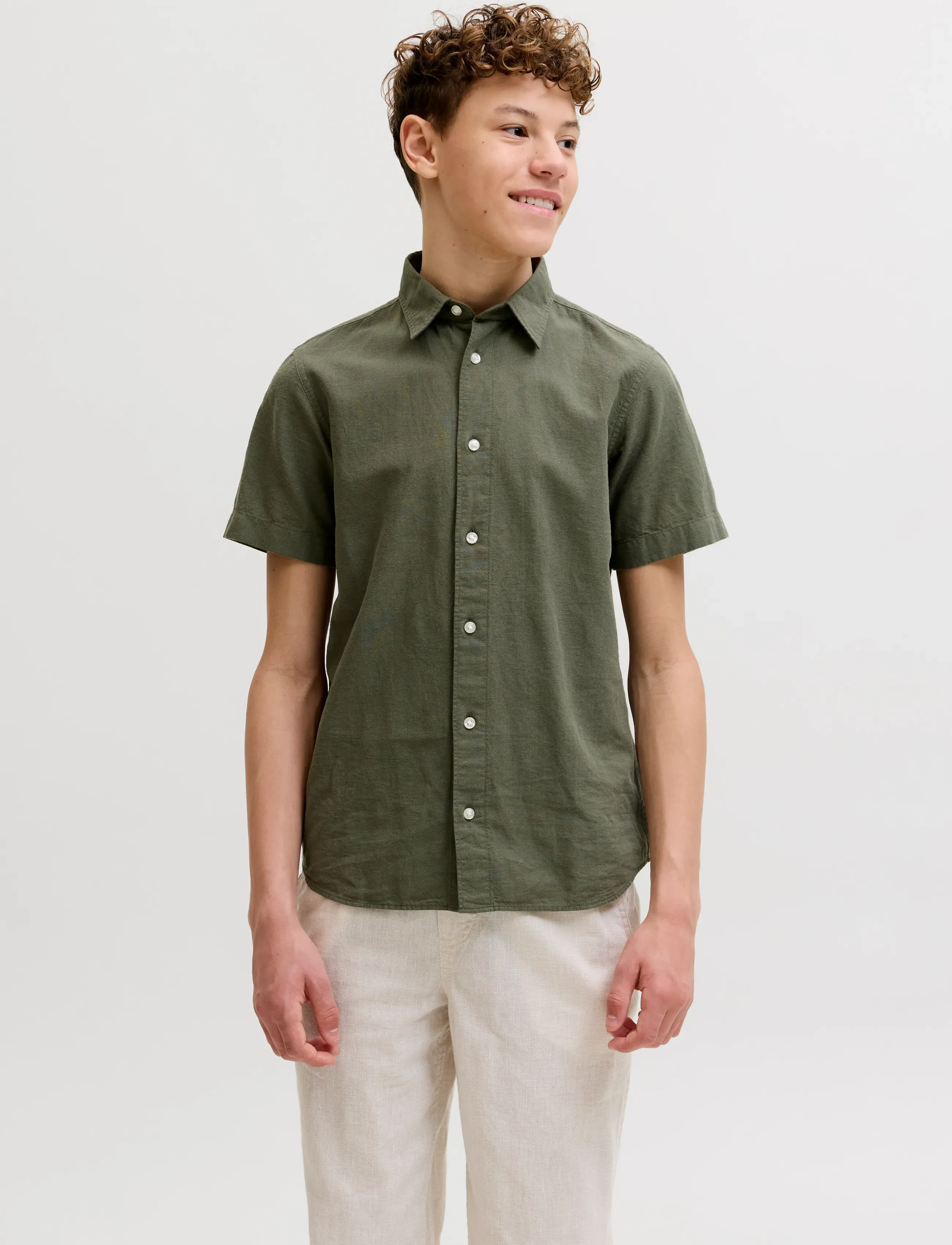 Jack & Jones JJEBREEZE LINEN BLEND SHIRT S/S SN JNR - Skjorter - DUSTY OLIVE / khaki/green