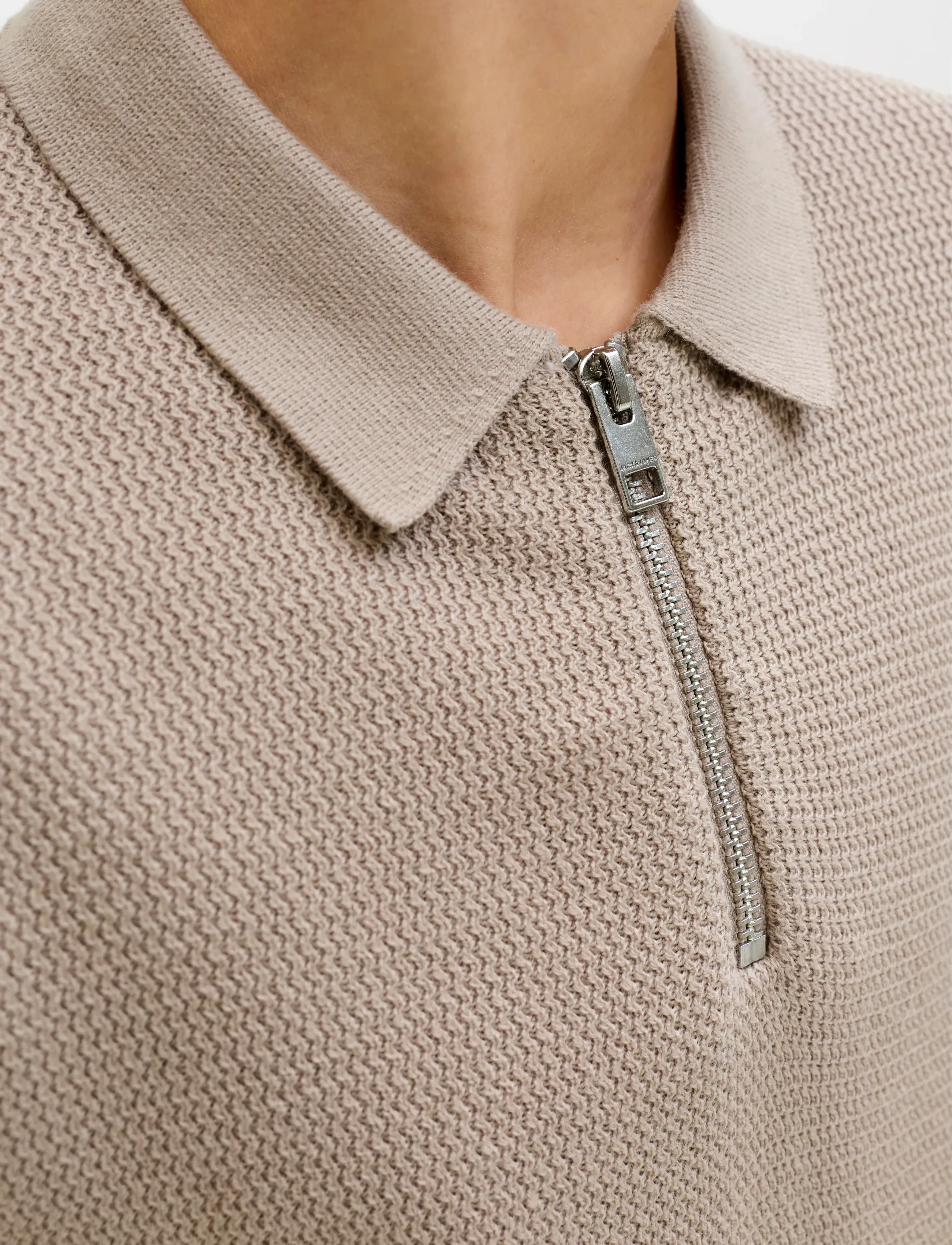 Jack & Jones JJMAX KNIT ZIP POLO SS JNR - Strickmode - STRING / beige