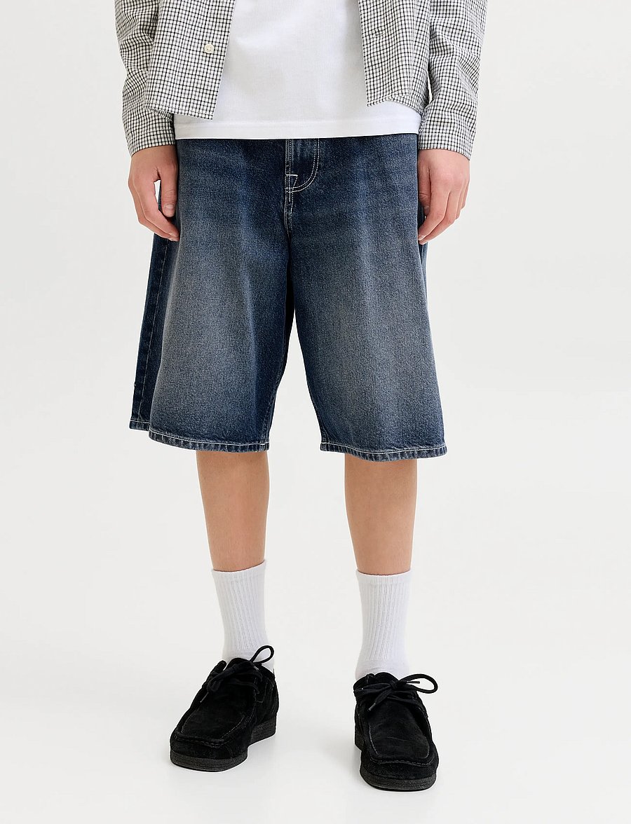 Jack & Jones - JJIRON JJORIGINAL SHORTS SQ 138 SN JNR - casual shorts - blue denim - 0