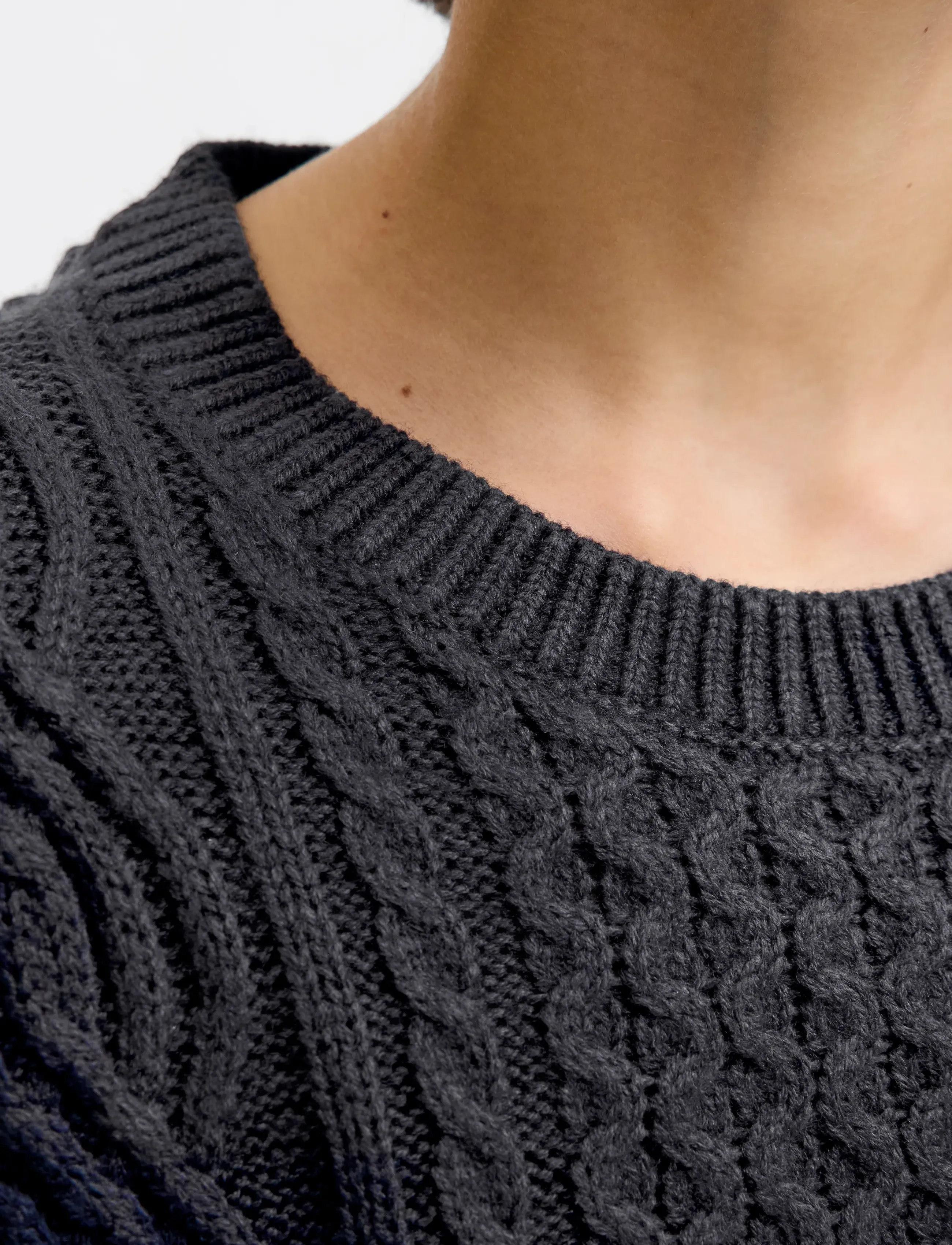 Jack & Jones - JPRBLUSEAN KNIT CABLE CREW NECK JNR - stickade tröjor - dark navy - 4