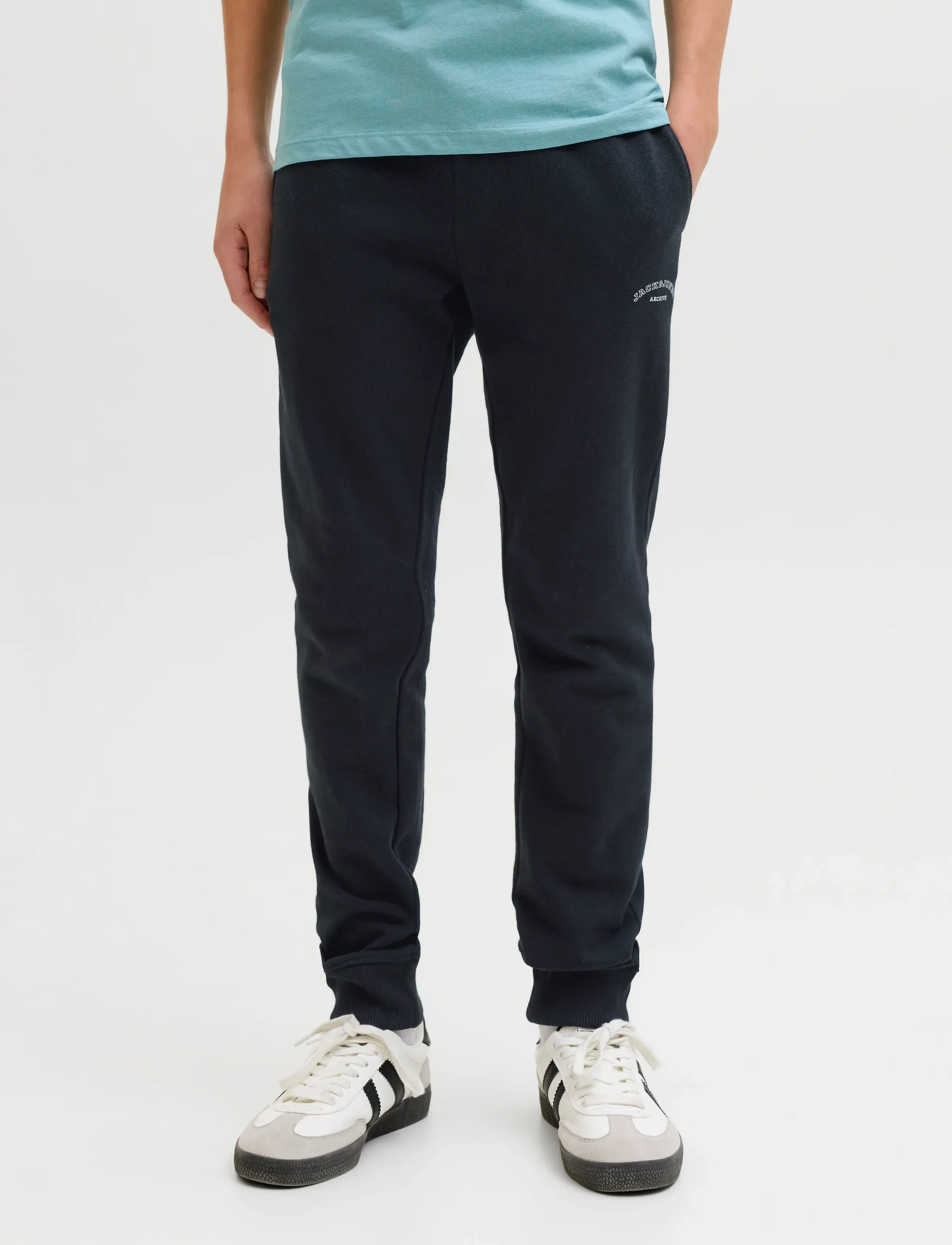 Jack & Jones JPSTGORDON COLLEGE SWEAT PANTS JNR - Mjukisbyxor - BLACK / black