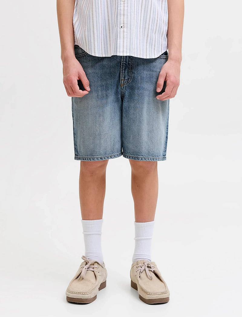 Jack & Jones - JJITONY JJORIGINAL SHORTS AKM 280 JNR - short en jeans - blue denim - 0