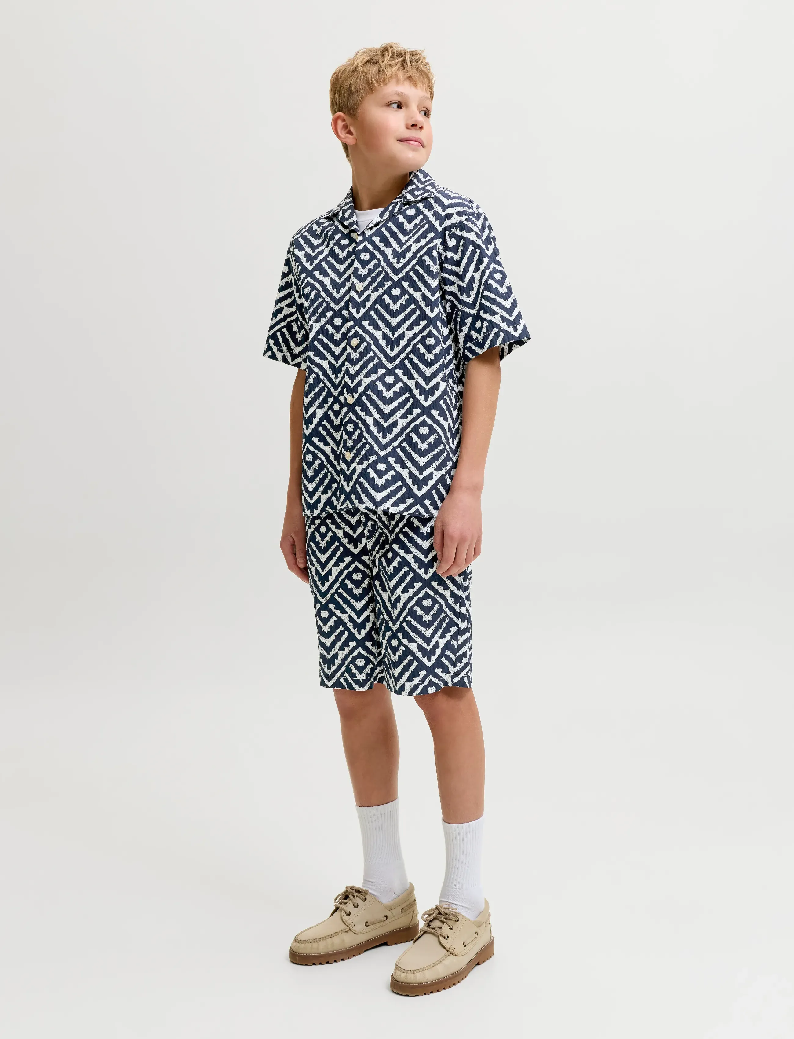 Jack & Jones - JJMILO SEERSUCKER RESORT SHIRT SS JNR - marškiniai trumpomis rankovėmis - sky captain - 4