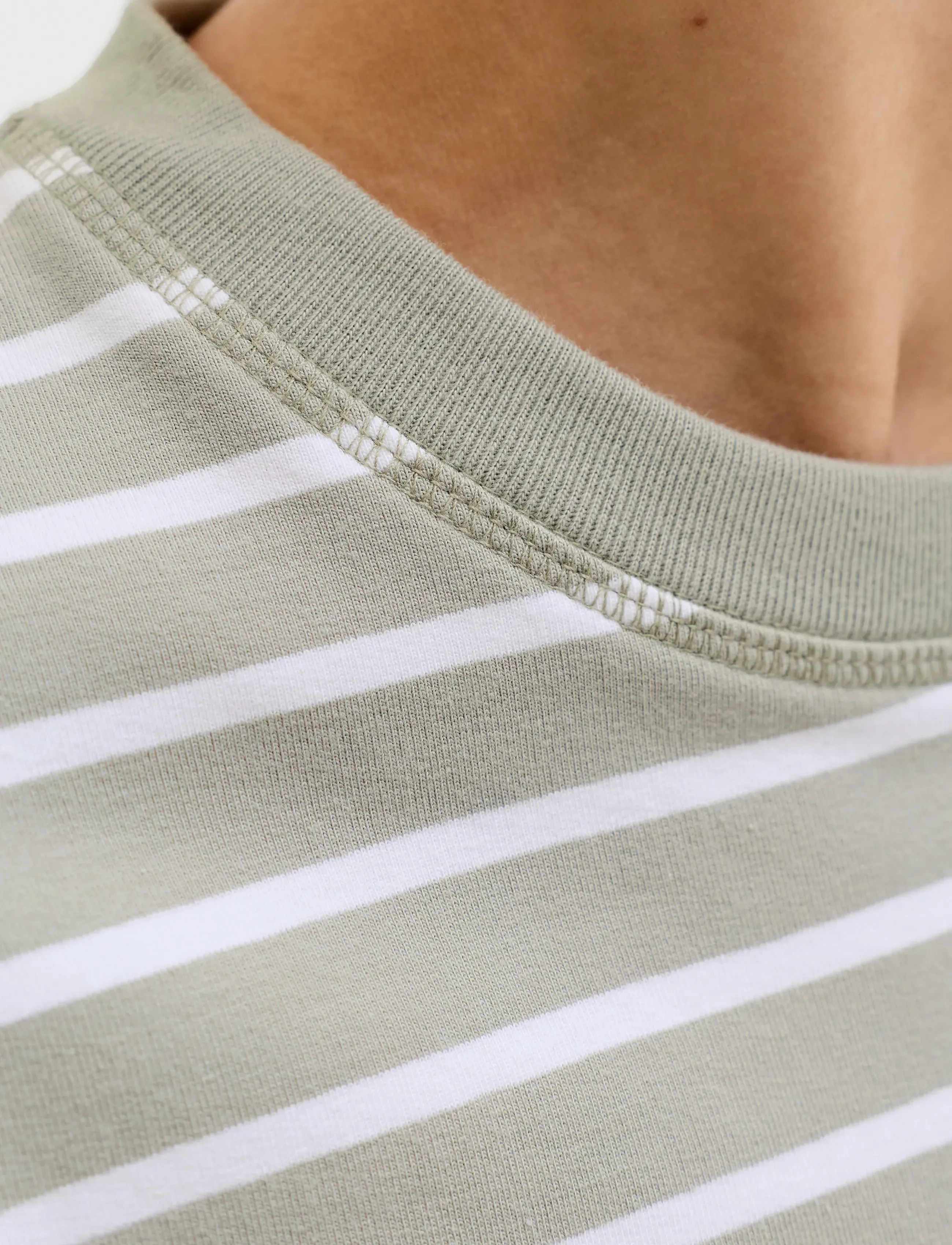 Jack & Jones - JORNANTUCKET STRIPED SWEAT CREW NE JNR - sweatshirts - seagrass - 5