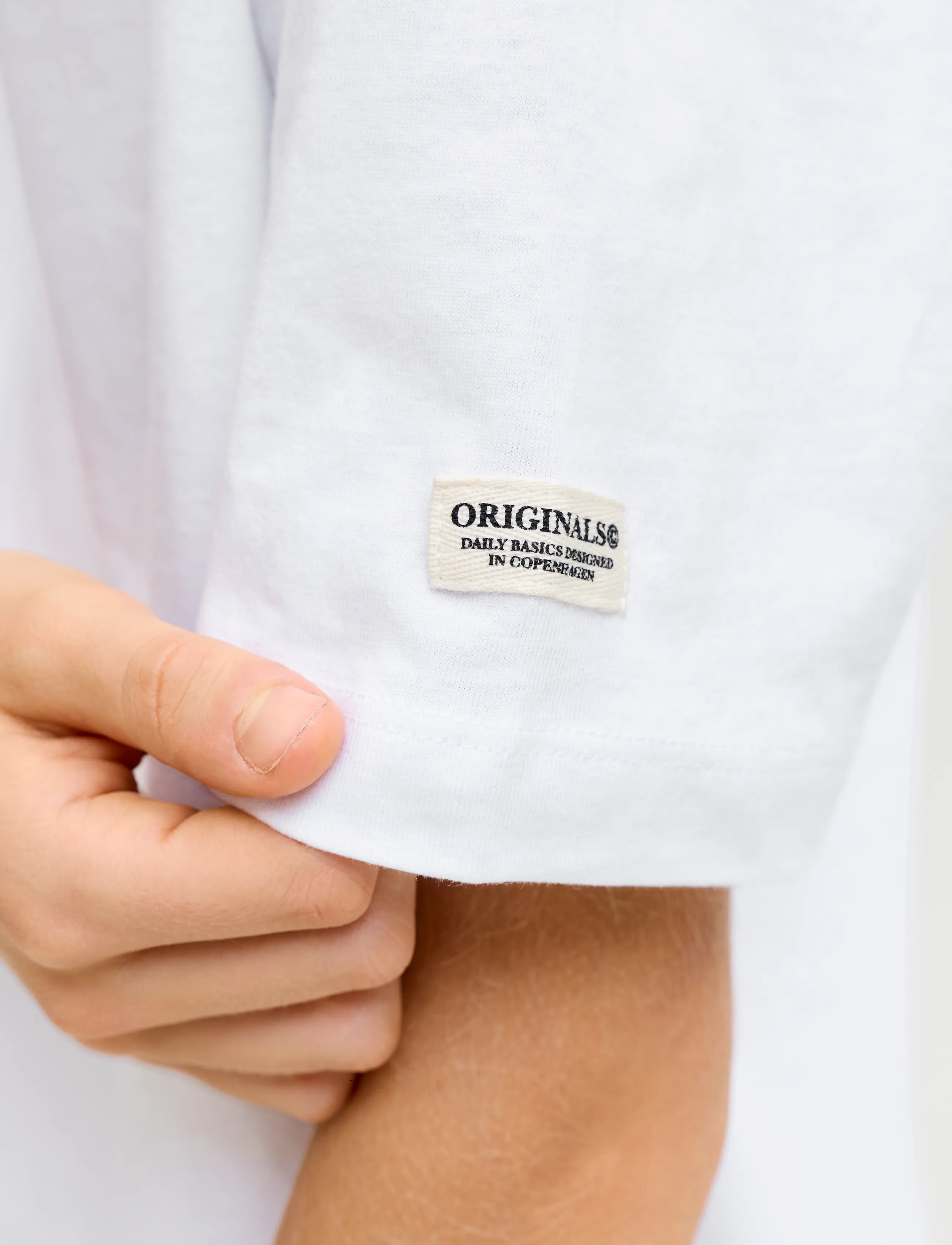 Jack & Jones - JORCATSKILLS SQUARE BRAND TEE SS SN JNR - bright white - 4