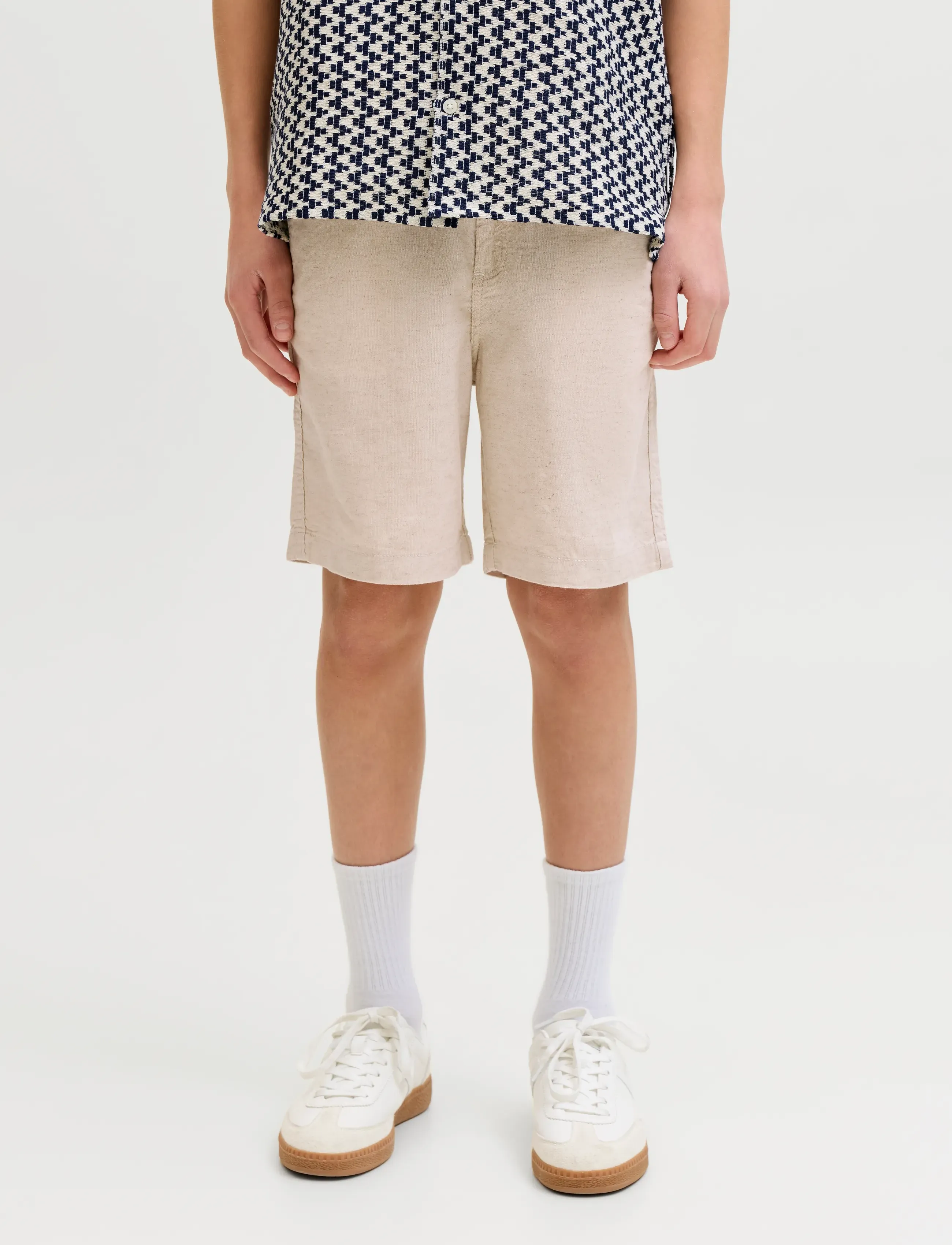 Jack & Jones JPSTJAIDEN HYBRID BONDI JOG SHORT SN JNR - Shorts - MOONBEAM / beige