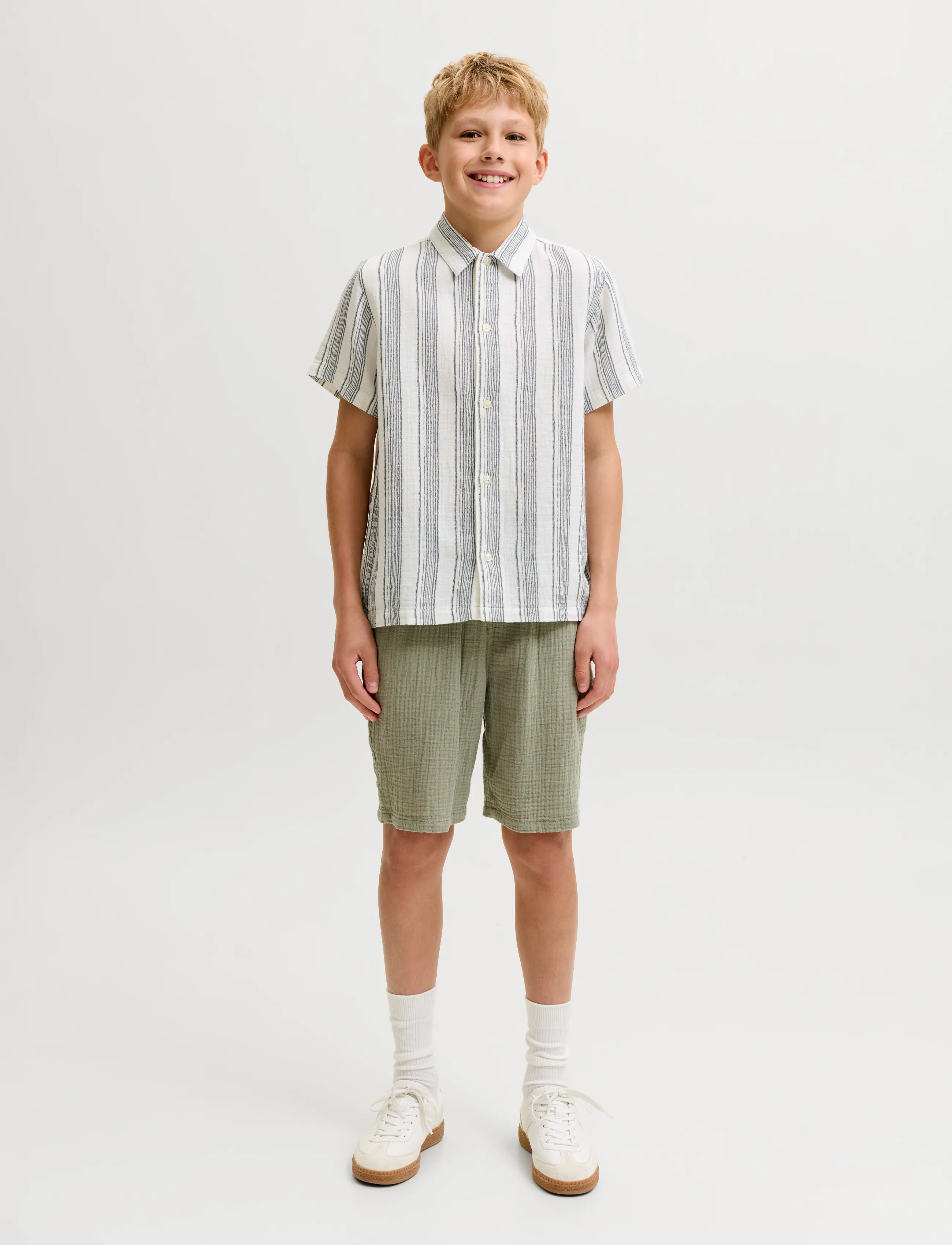 Jack & Jones - JORNANTUCKET DOUBLE CLOTH SHIRT SS JNR - kortærmede skjorter - sky captain - 4