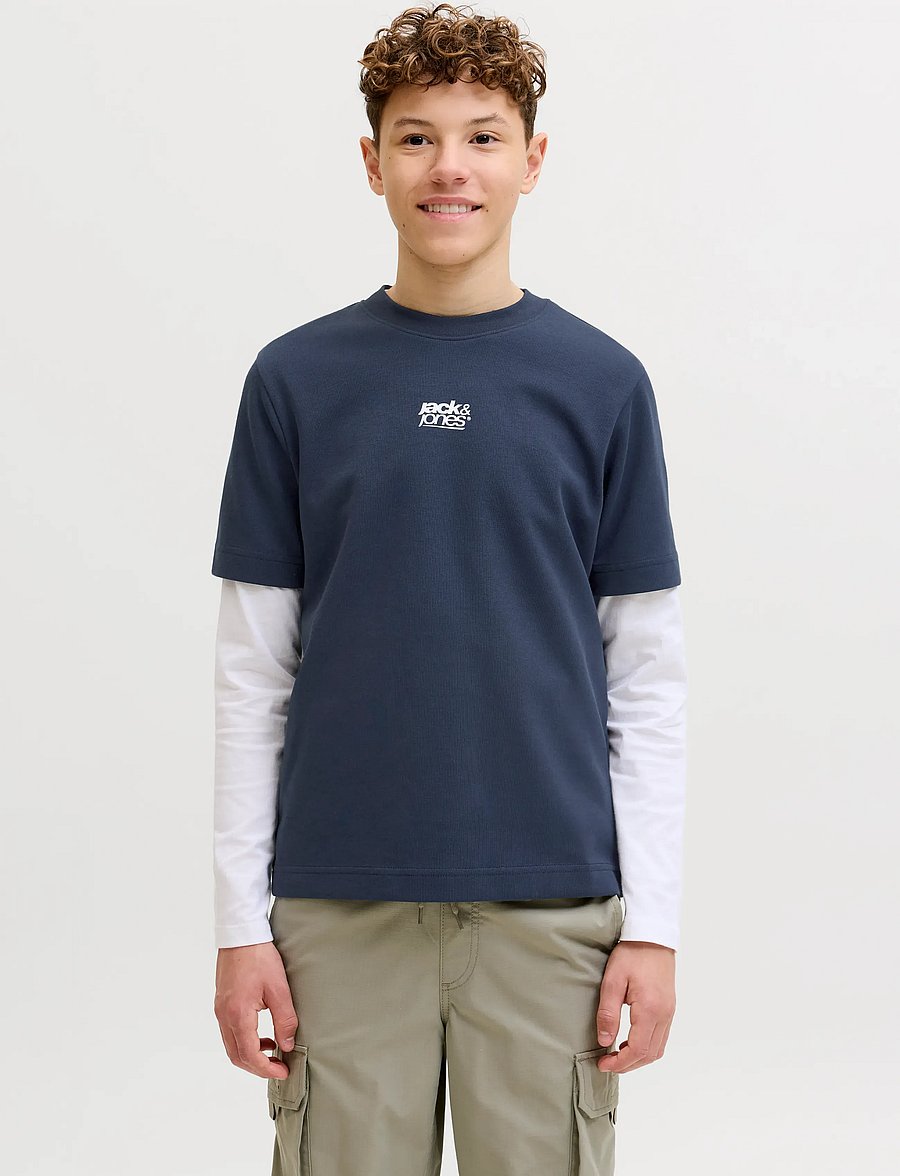 Jack & Jones - JCOBREEZE BACK PRINT TEE SS CN EA26 JNR - t-shirts à manches courtes - outer space - 0