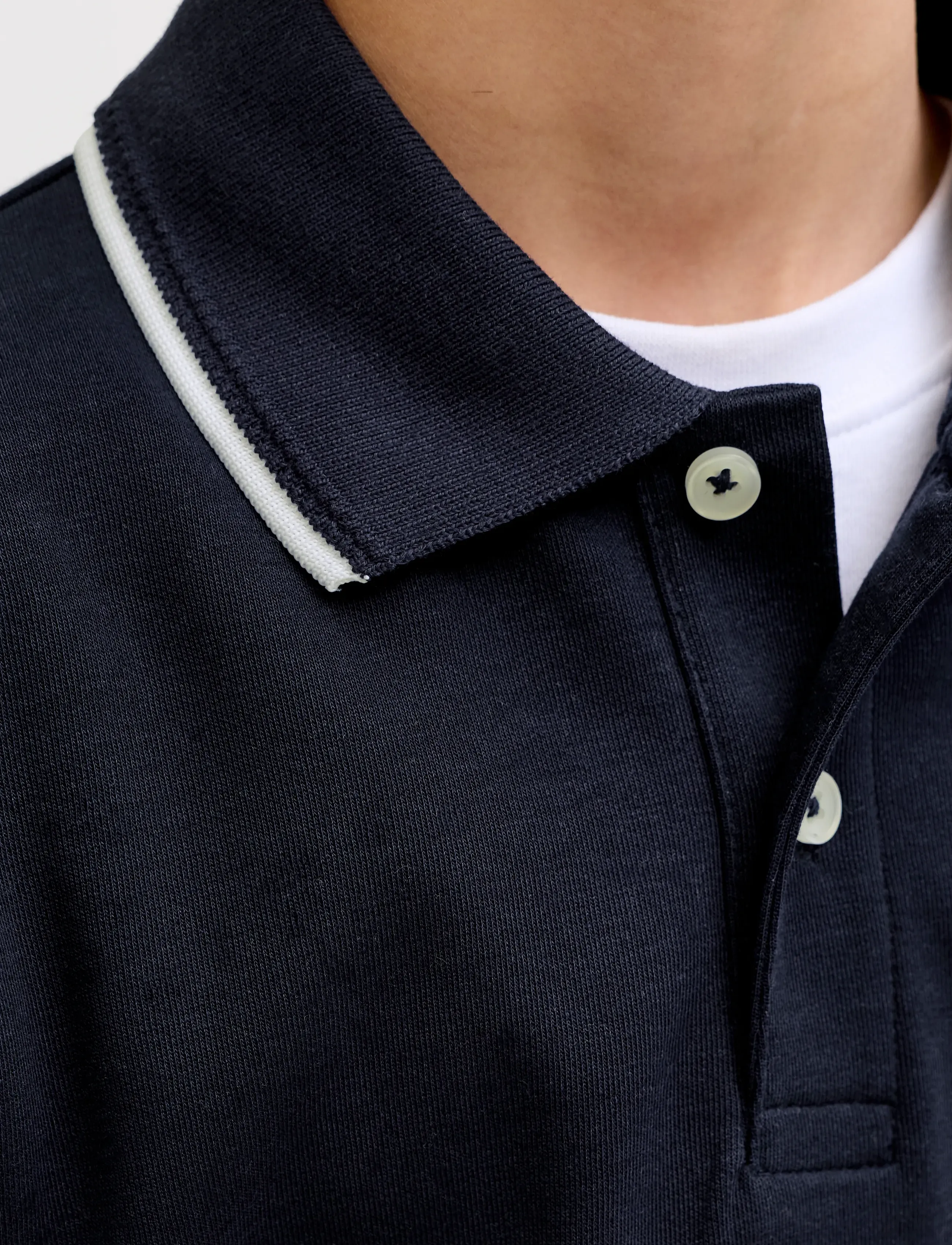 Jack & Jones - JPRBLAETHAN DETAIL SS POLO JNR - kortærmede poloer - night sky - 4