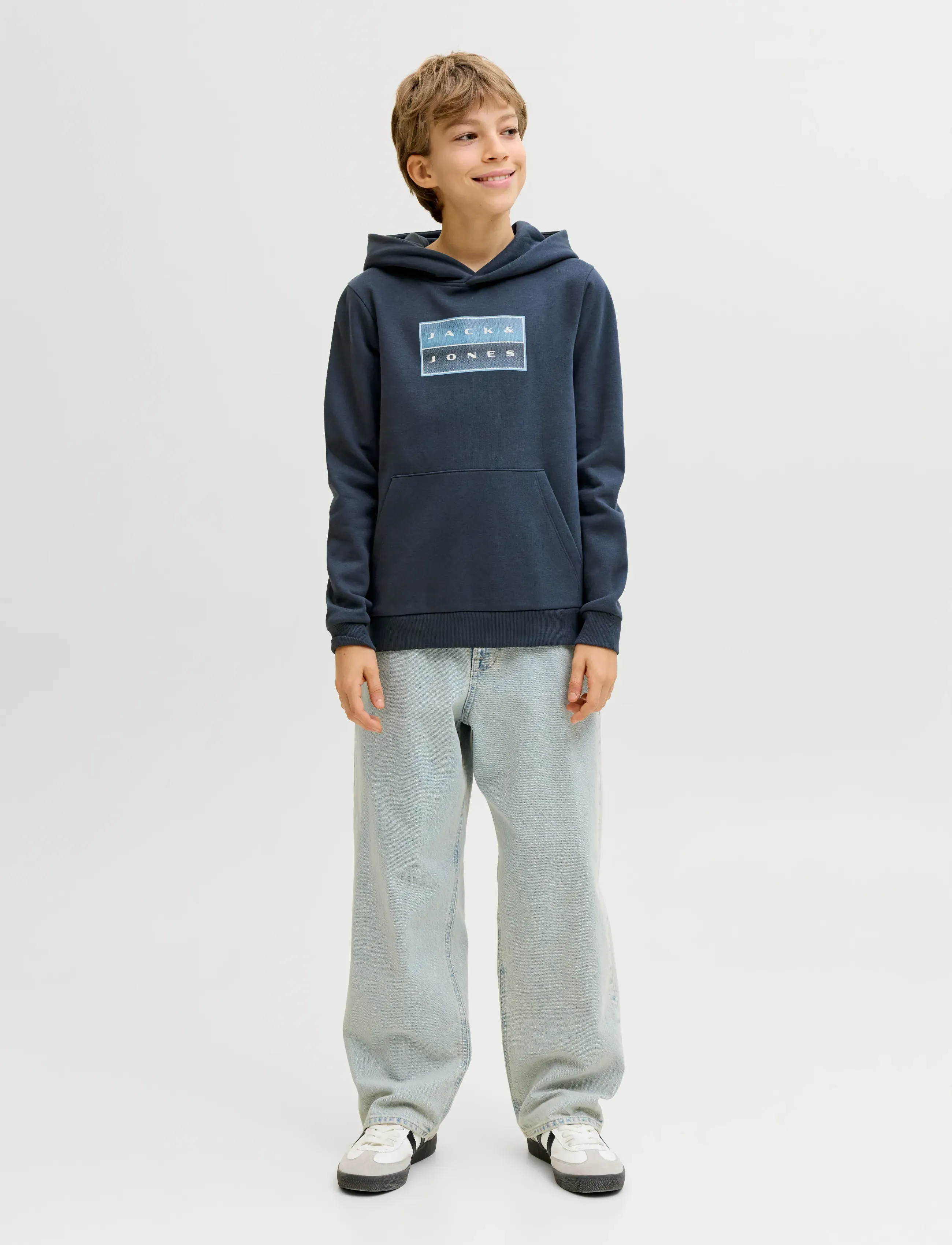 Jack & Jones - JCOFUSION GRAPHIC SWEAT HOOD SN JNR - hættetrøjer - outer space - 4