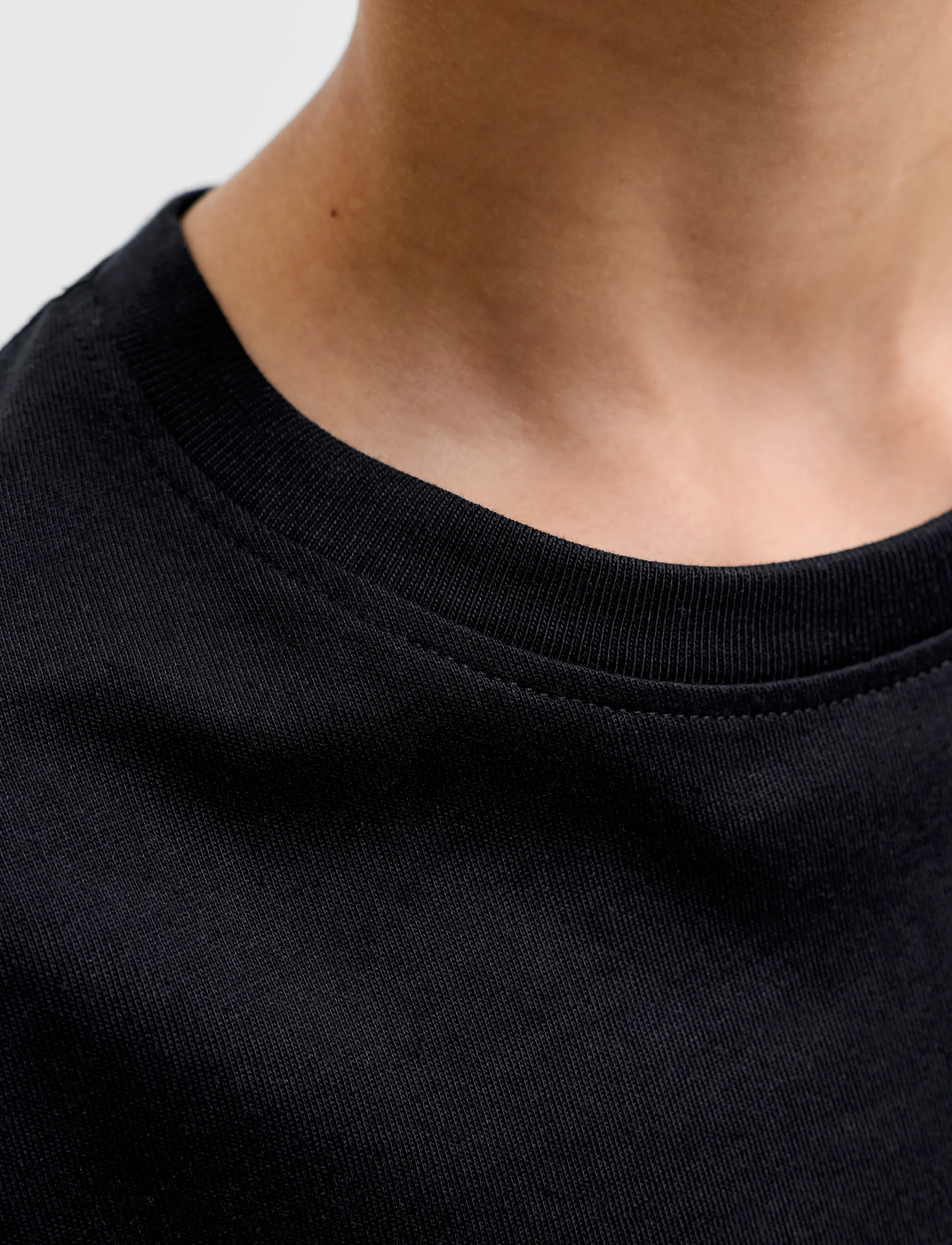 Jack & Jones - JJEORGANIC RLX TEE LS O-NECK NOOS JNR - t-shirts à manches longues - black - 5