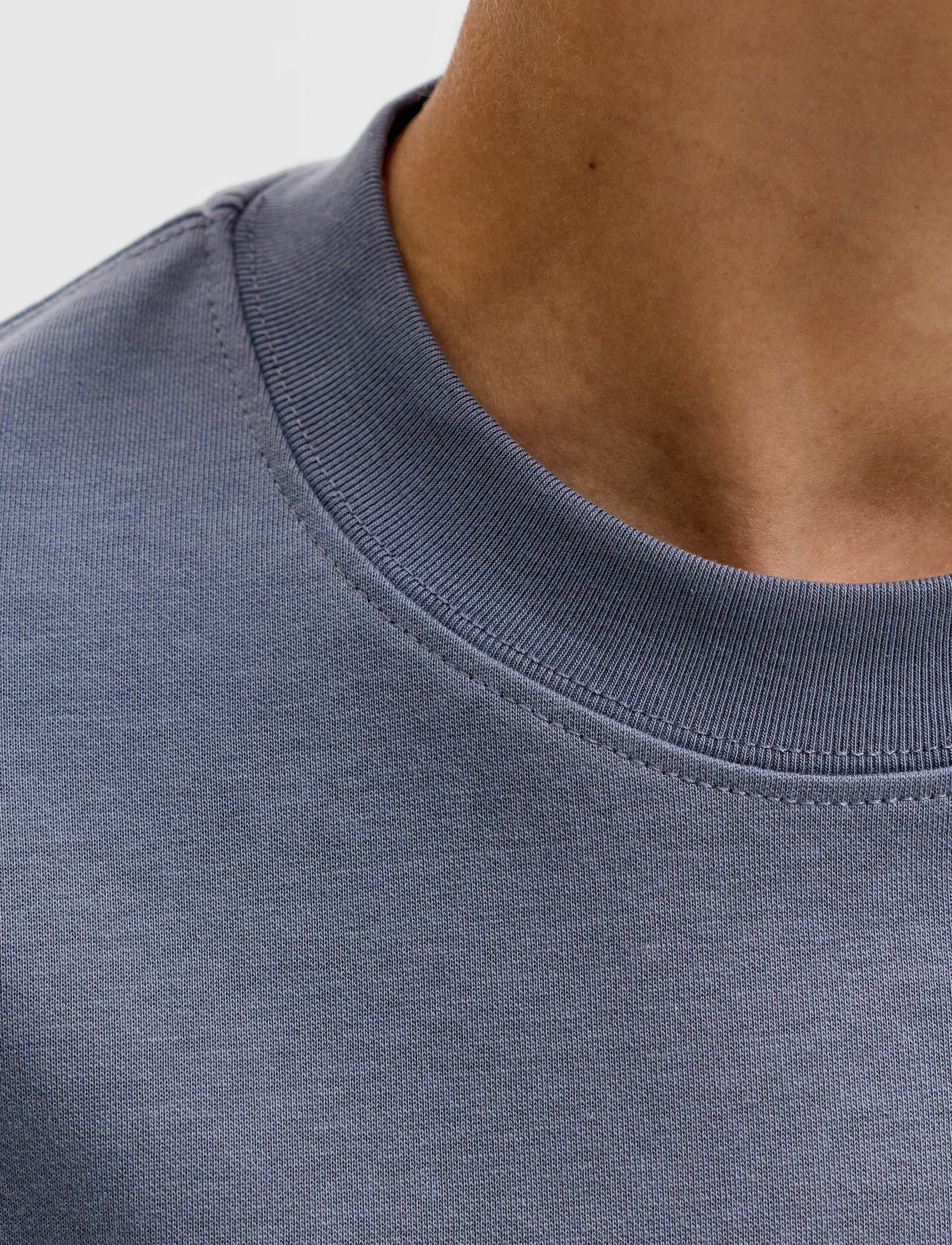 Jack & Jones - JJEBARRON TEE SS O-NECK NOOS JNR - lühikeste varrukatega t-särgid - turbulence - 4