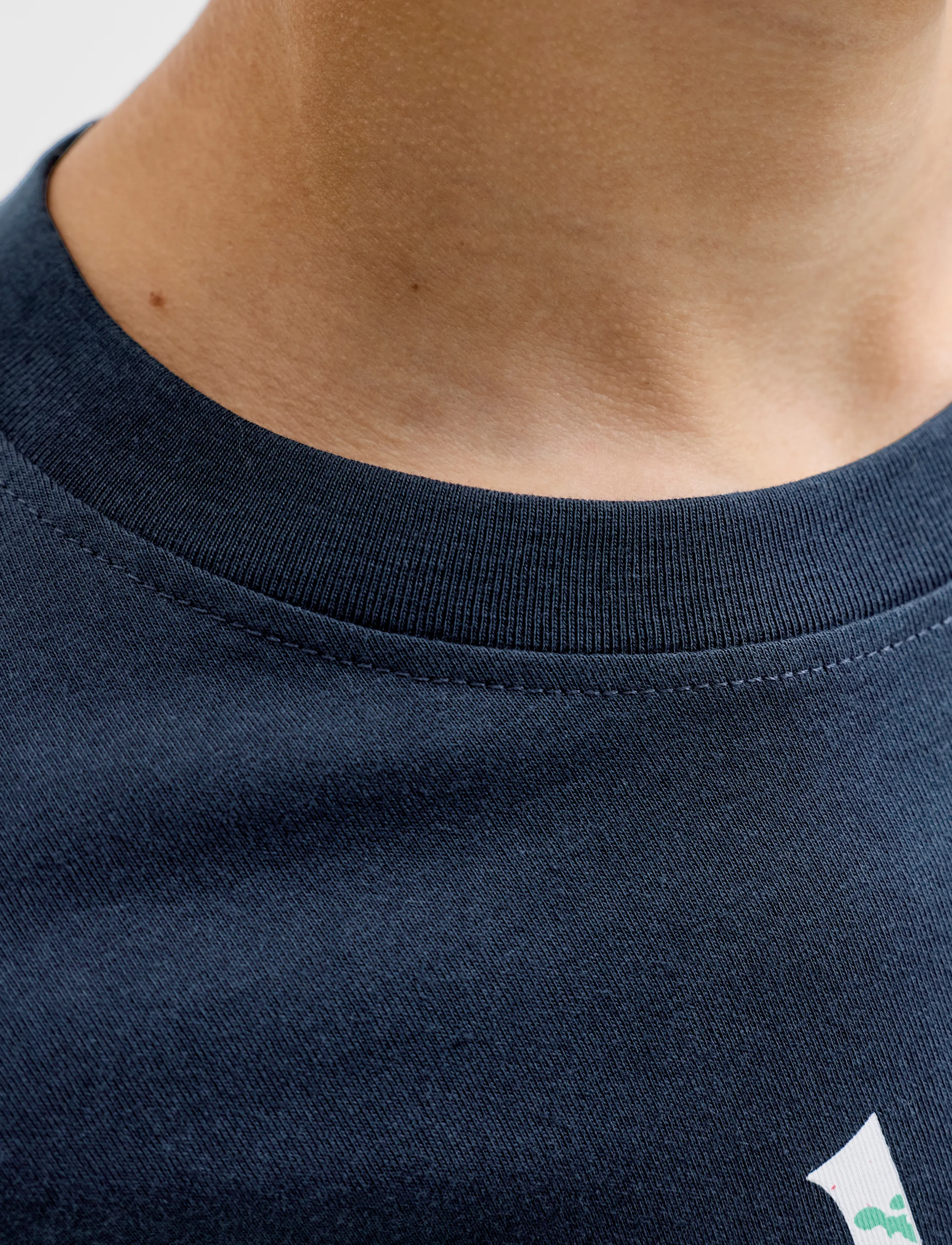 Jack & Jones - JJTOM TEE LS CREW NECK JNR - pikkade varrukatega t-särgid - navy blazer - 5