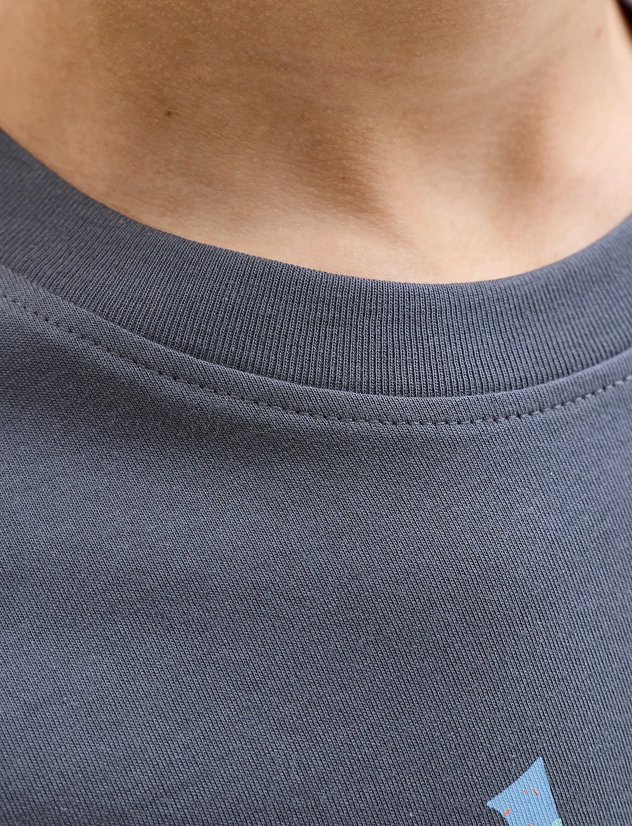 Jack & Jones - JJTOM TEE LS CREW NECK JNR - pikkade varrukatega t-särgid - turbulence - 5