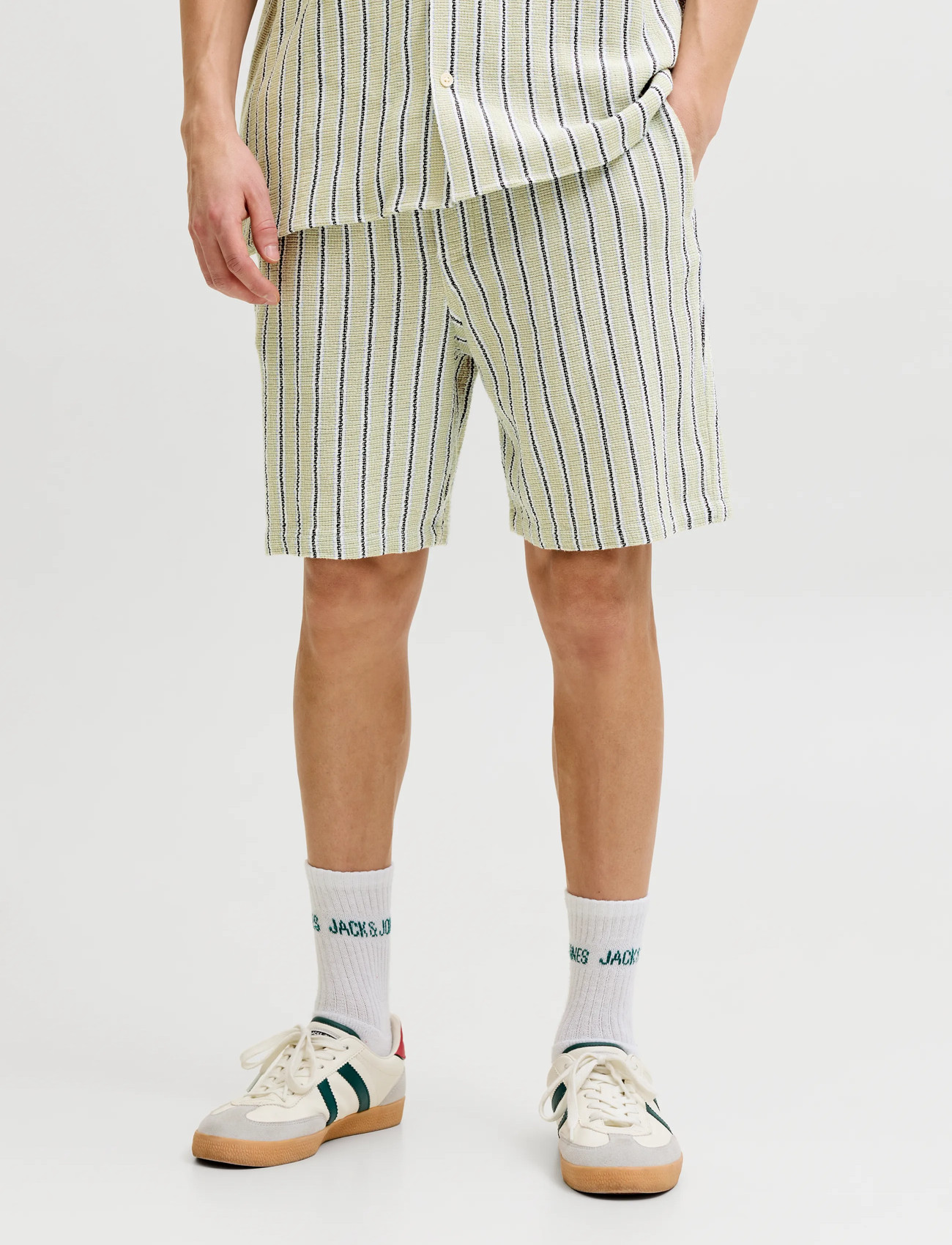 Multi/patterned