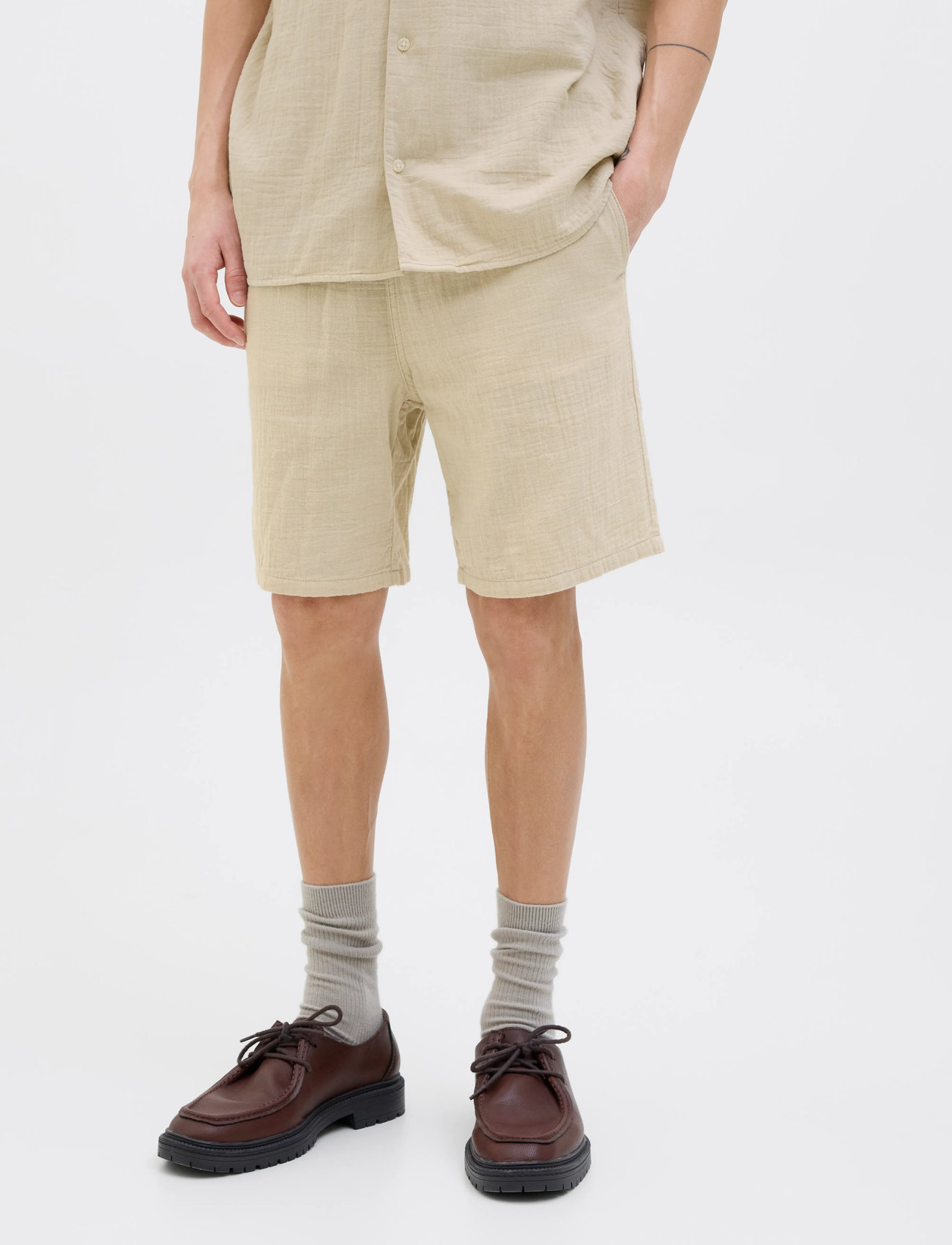 Beige