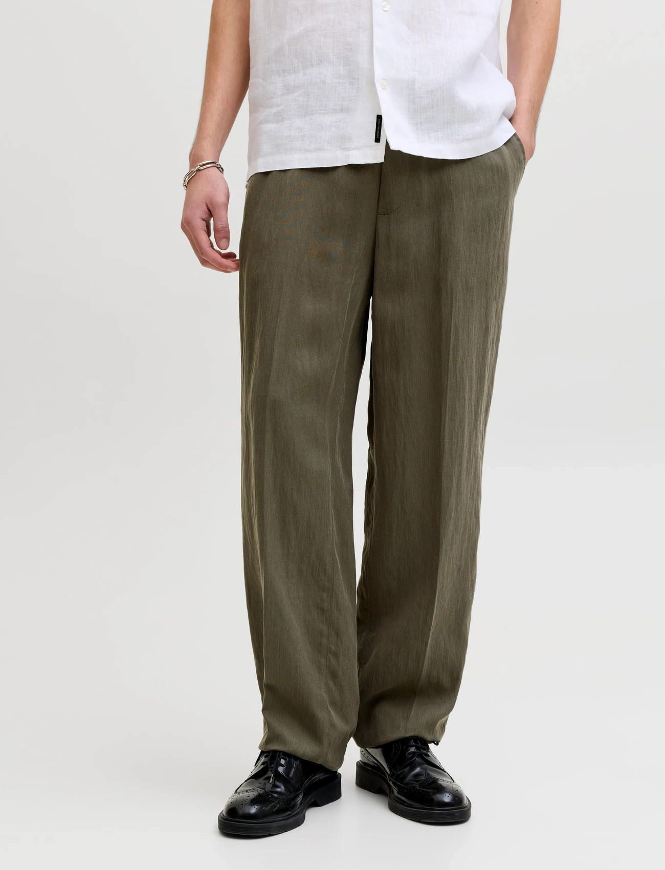 Khaki green