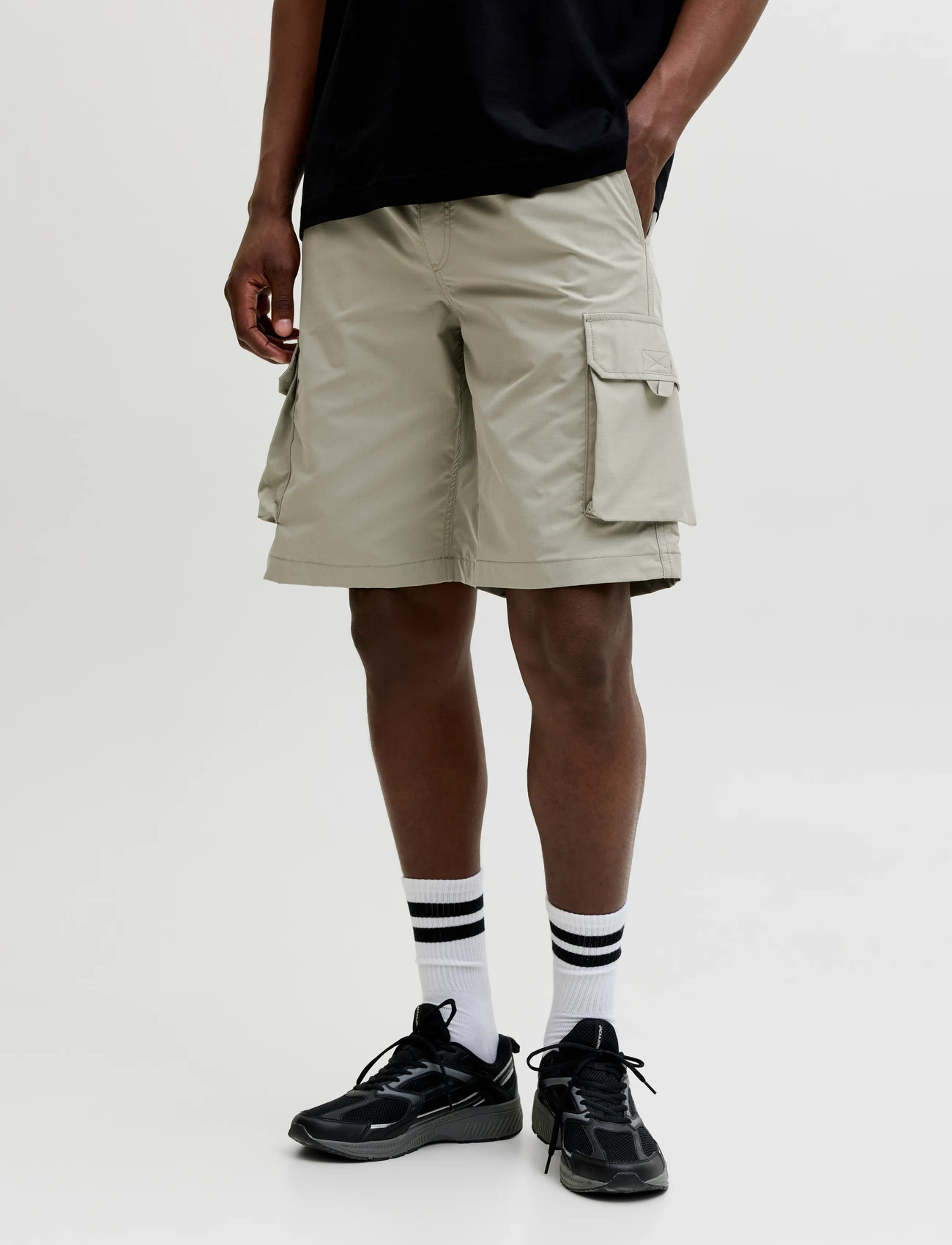 Khaki green