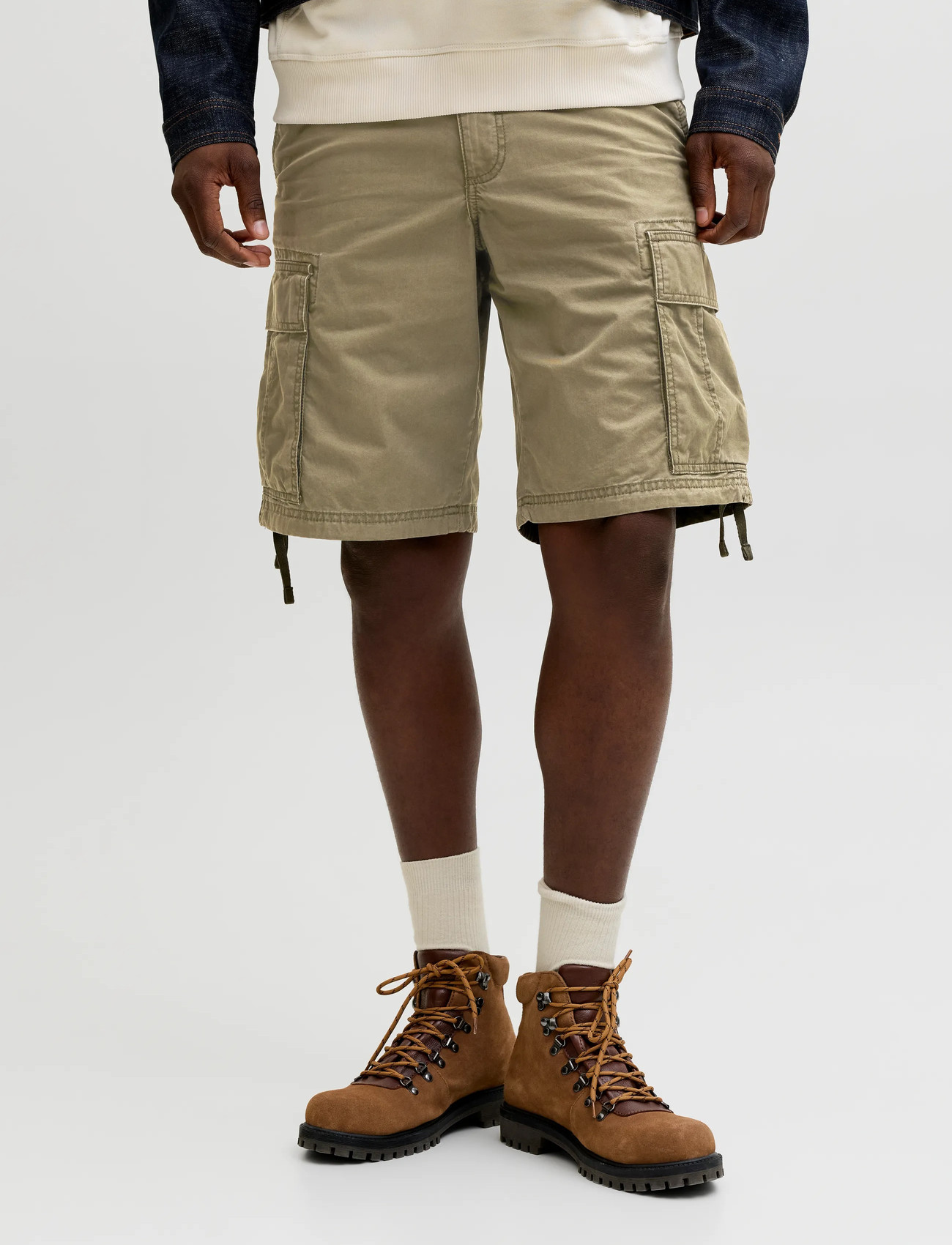 Khaki green
