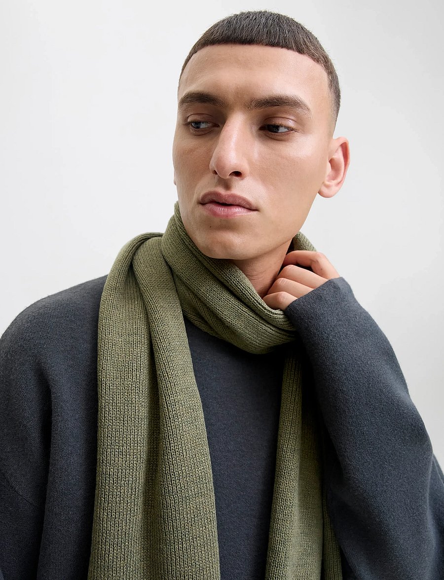 Jack & Jones - JACDNA KNIT SCARF NOOS - winter scarves - dusty olive - 0