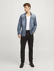 Jack & Jones - JJESHERIDAN SHIRT L/S NOOS - jeansskjortor - medium blue denim - 6