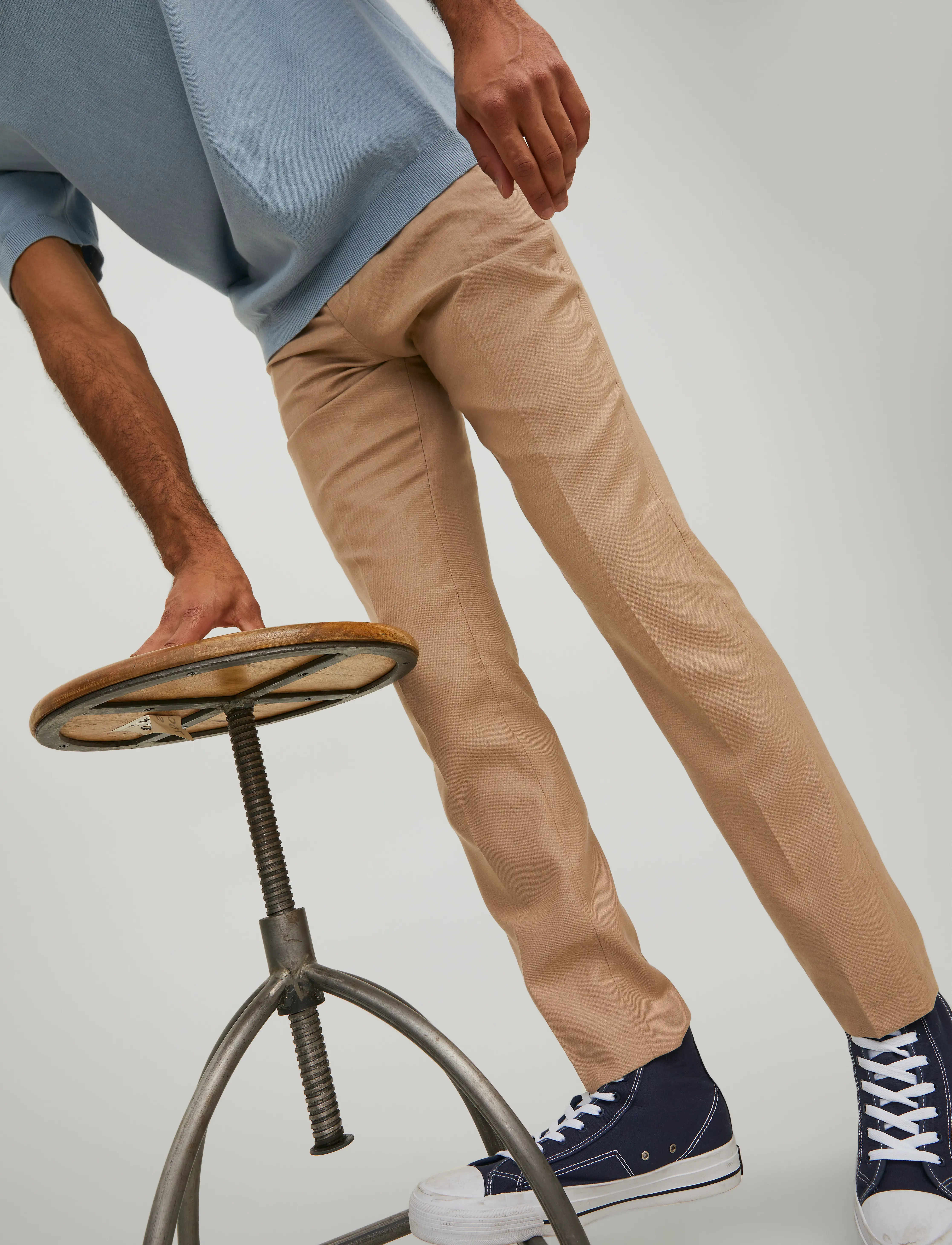 Jack & Jones - JPRSOLARIS TROUSER NOOS - herren - curds & whey - 5