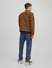 Jack & Jones - JJEROCKY JACKET NOOS - lentejassen - cognac - 6